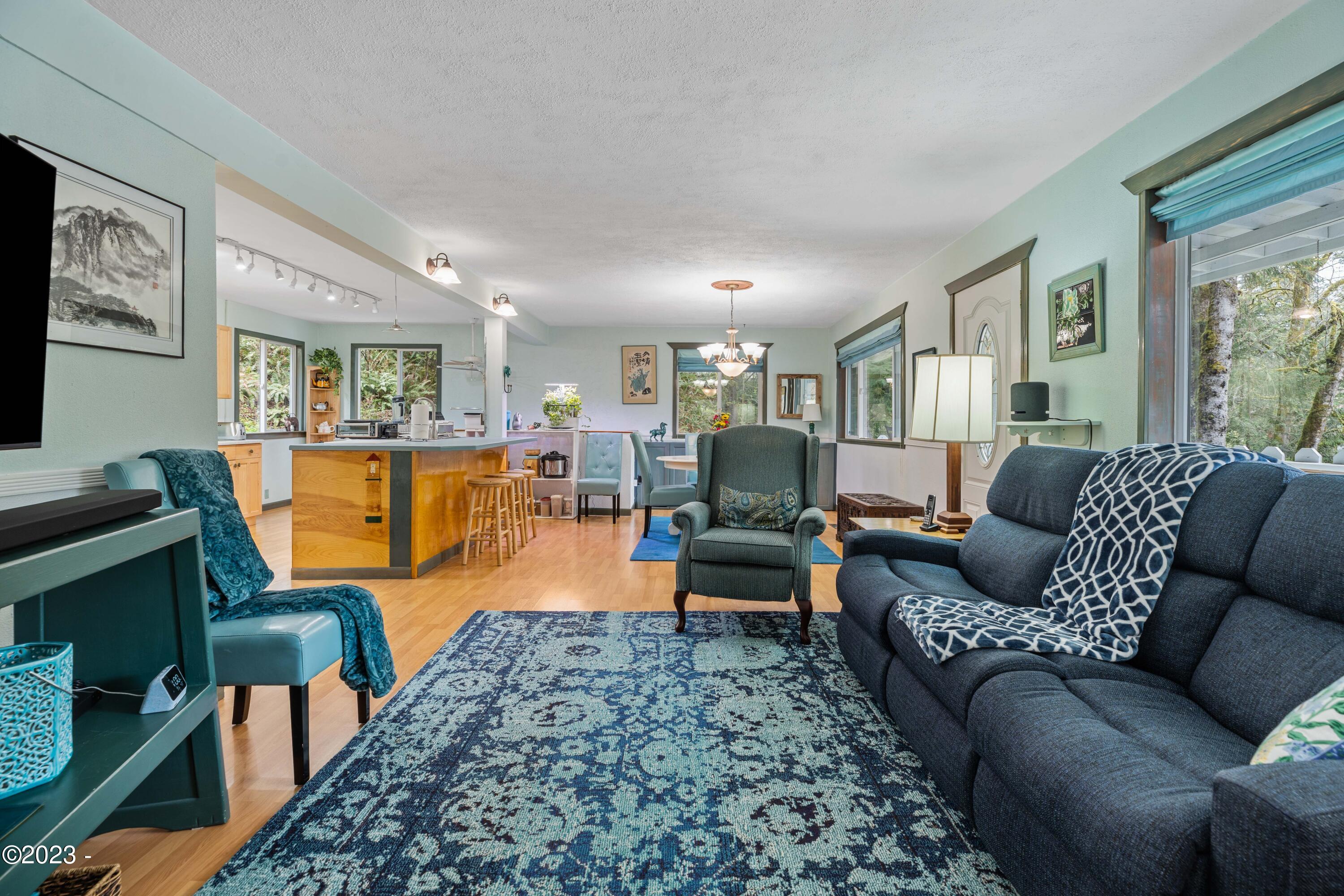 6706 N Salmon Berry Lane