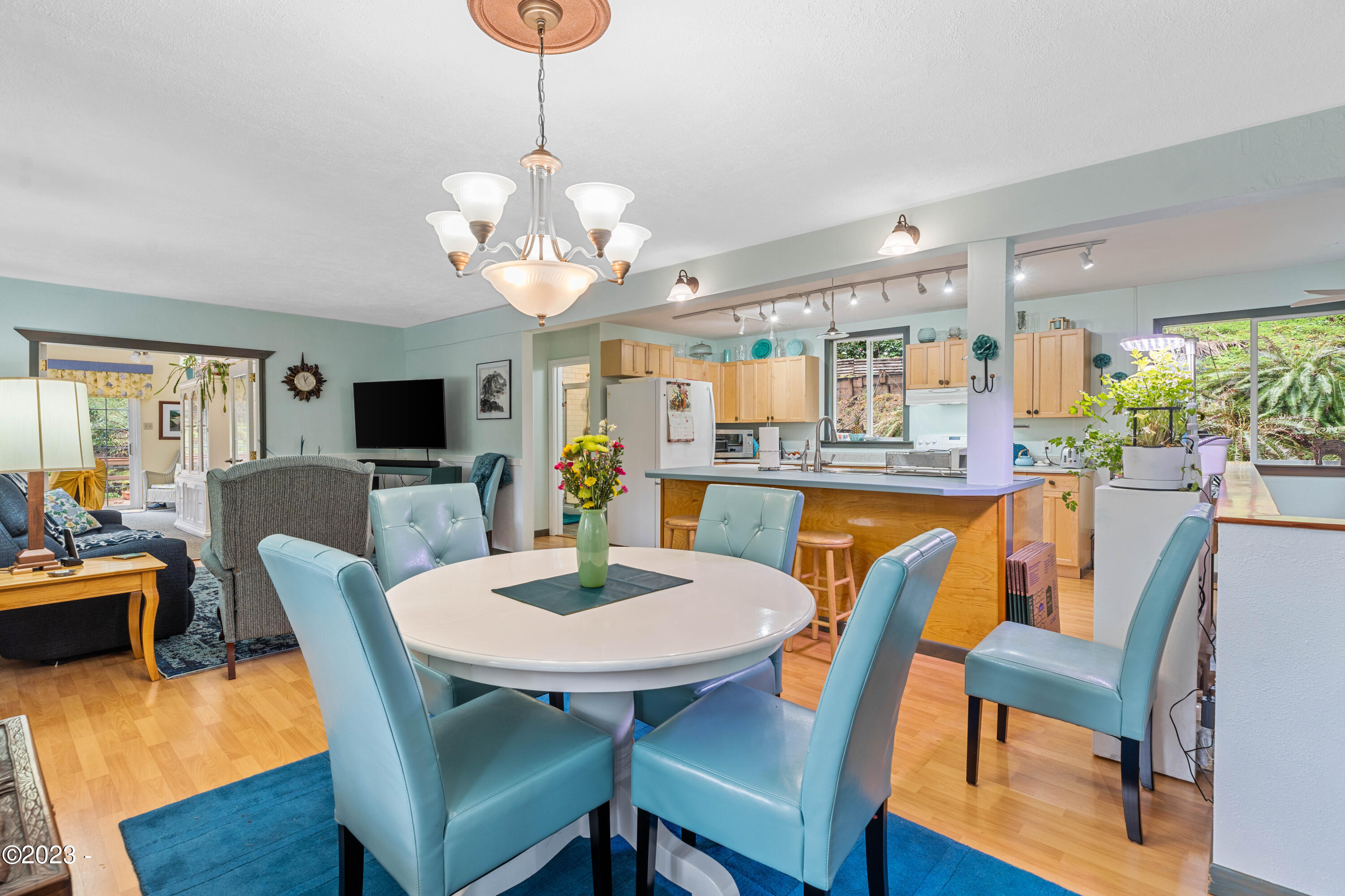 6706 N Salmon Berry Lane