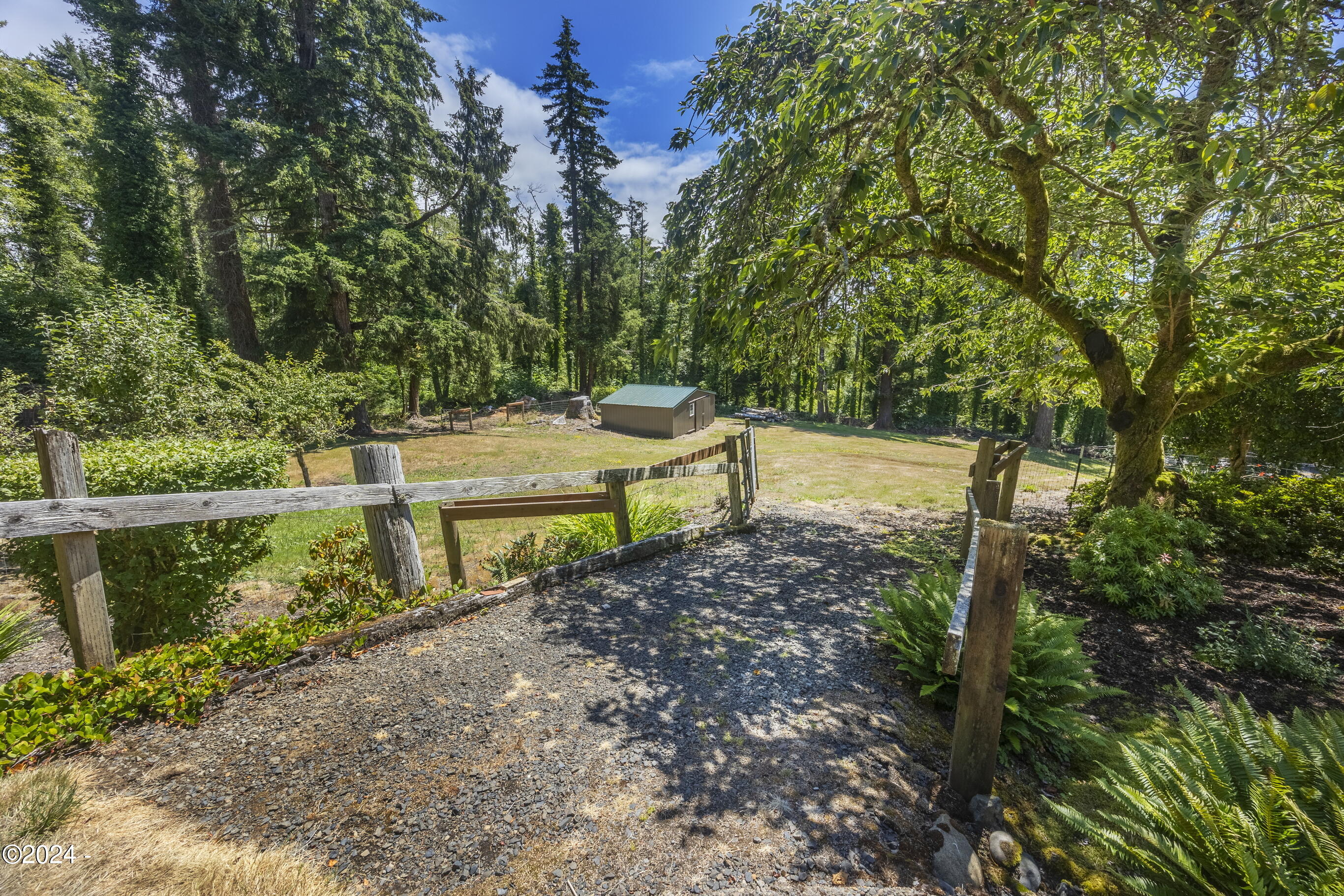 1756 NE Yaquina Heights Drive