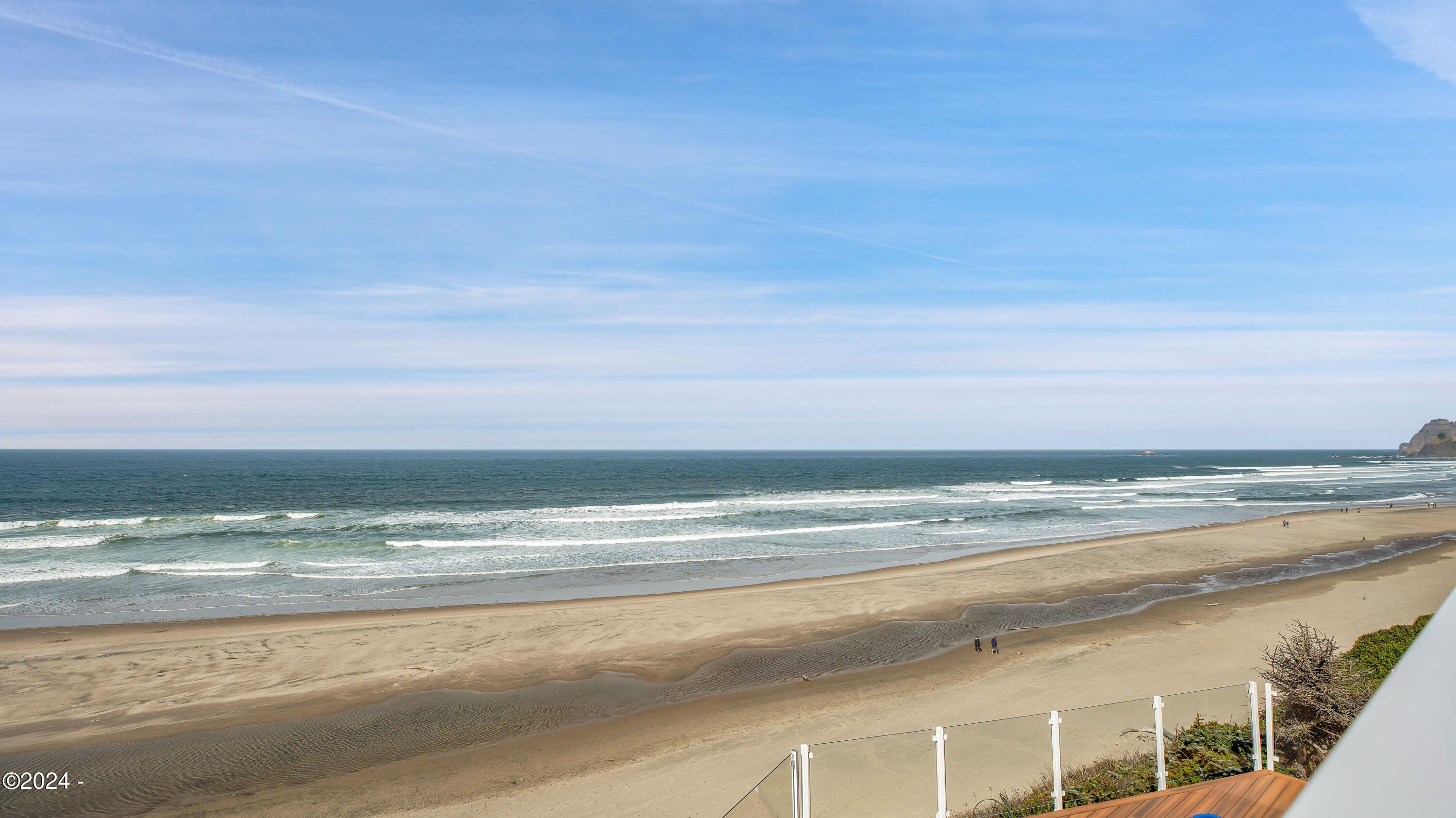 5725 NW Jetty Avenue