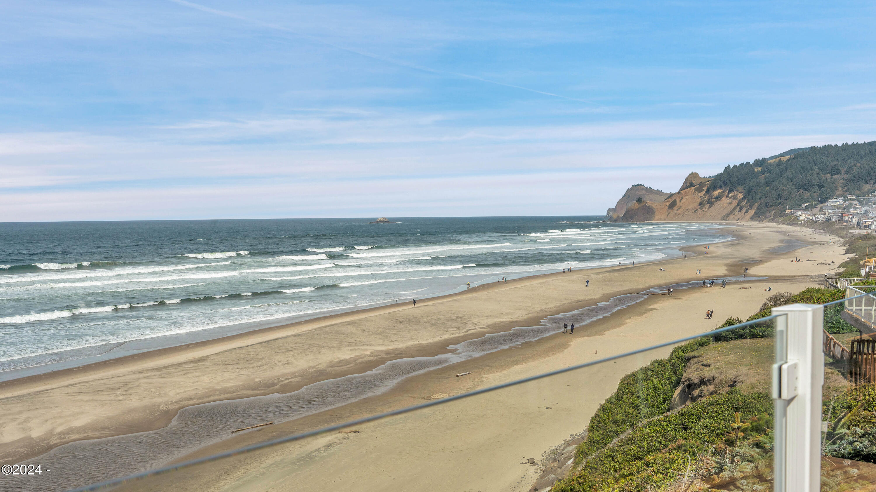 5725 NW Jetty Avenue