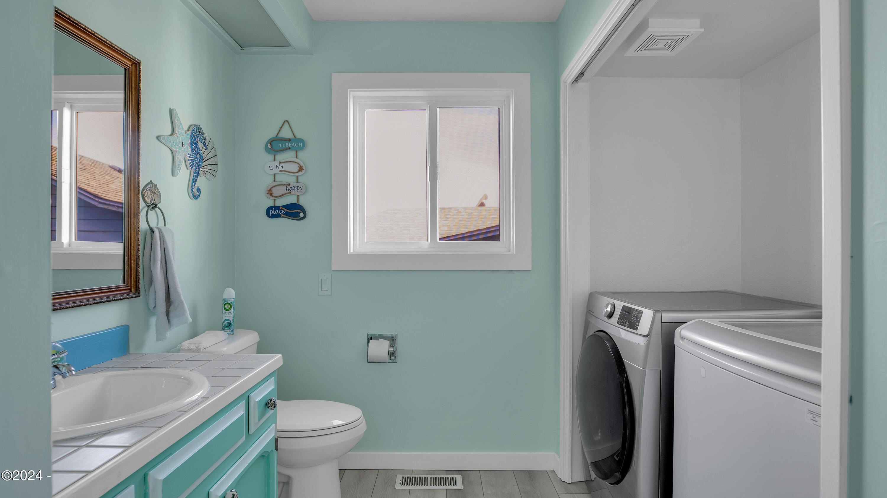 5725 NW Jetty Avenue