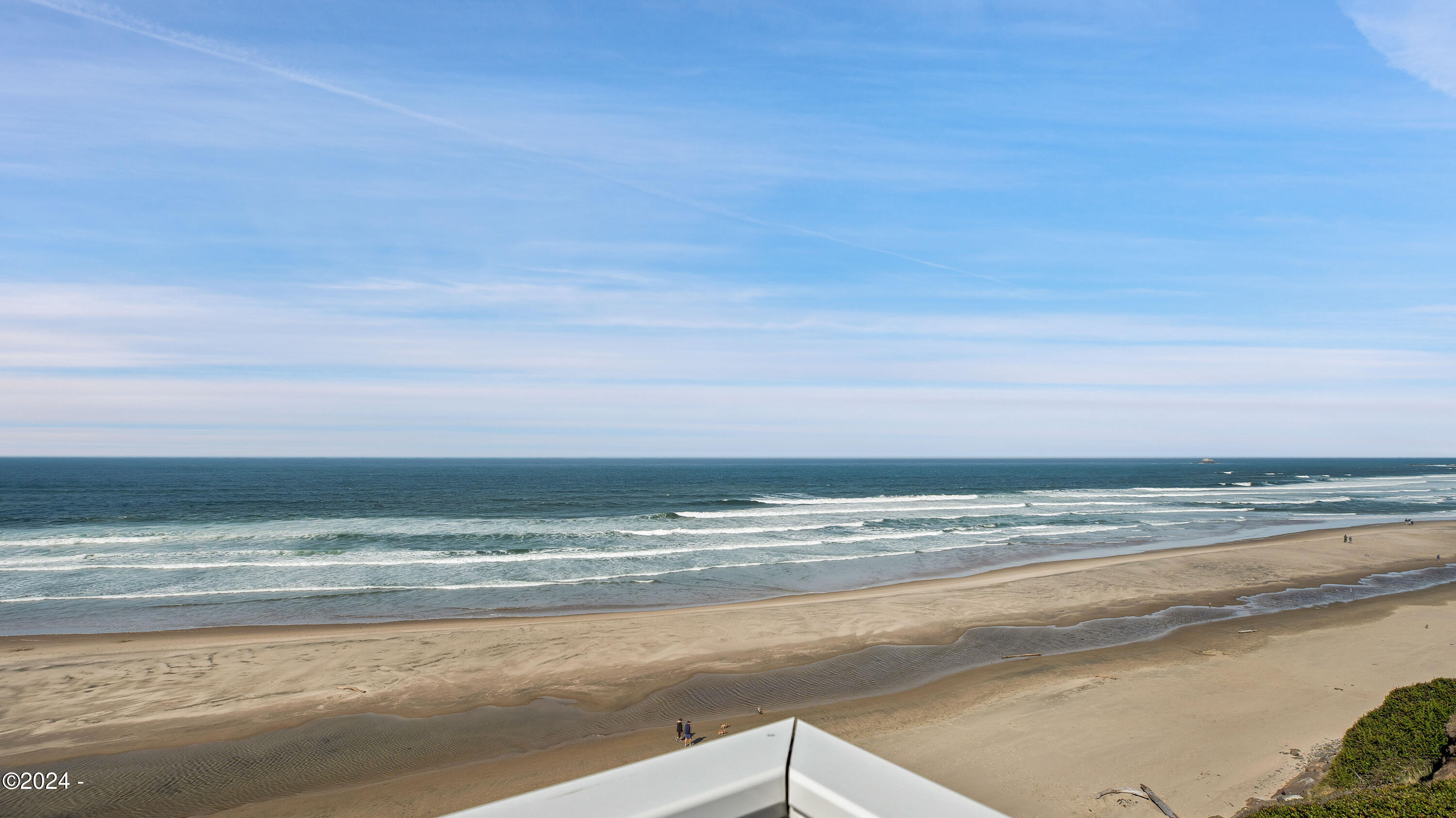 5725 NW Jetty Avenue