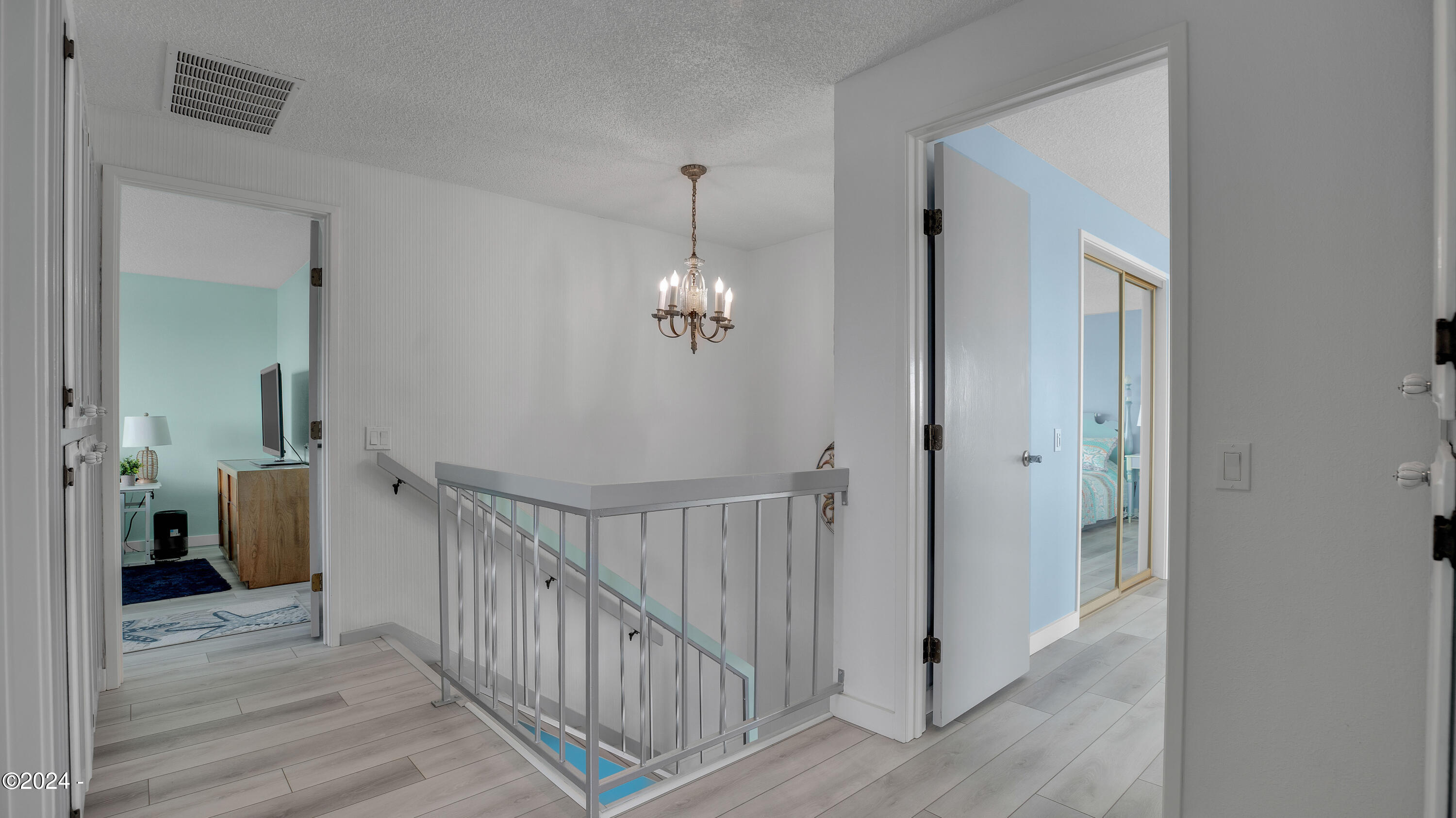 5725 NW Jetty Avenue