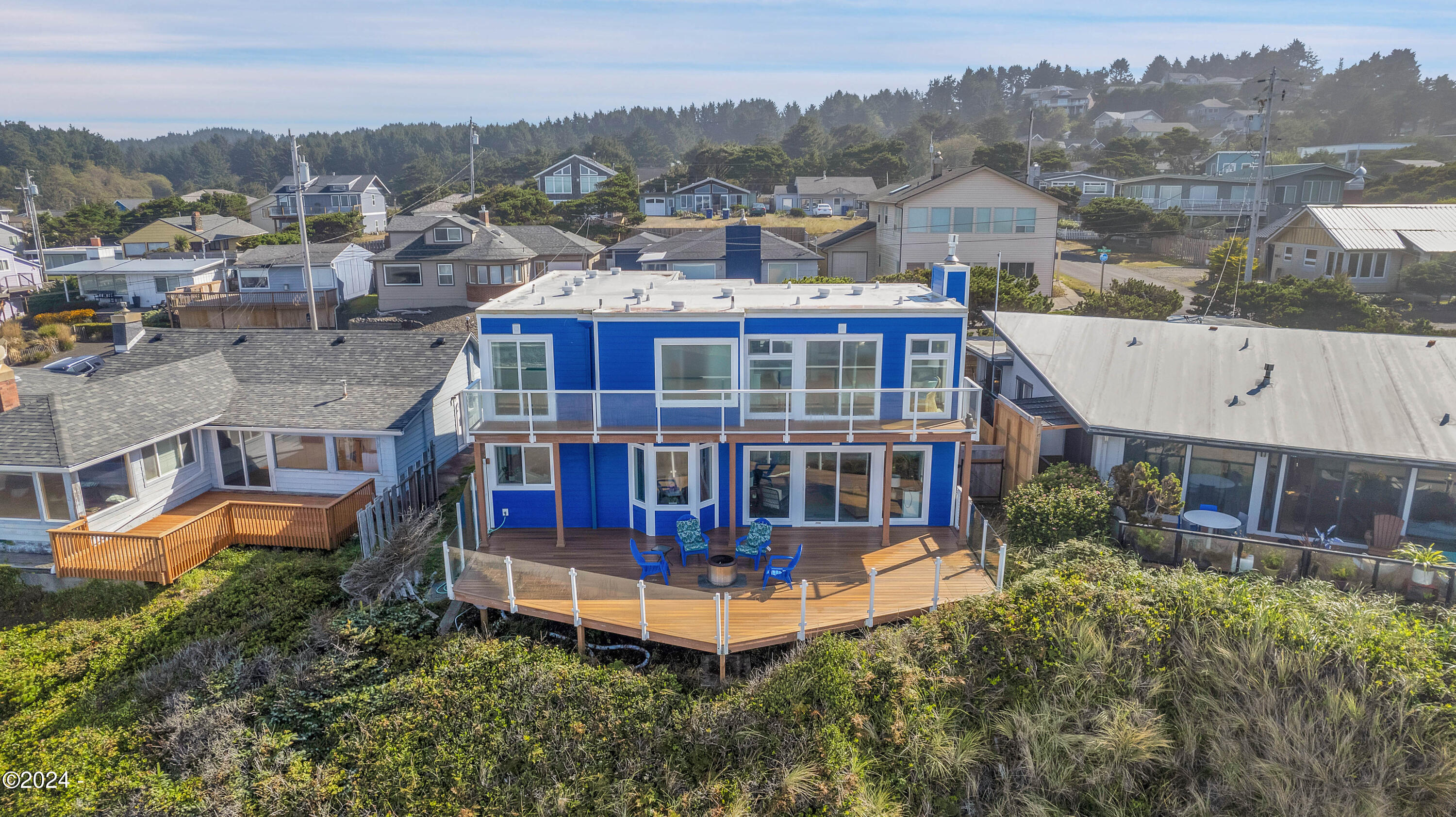 5725 NW Jetty Avenue