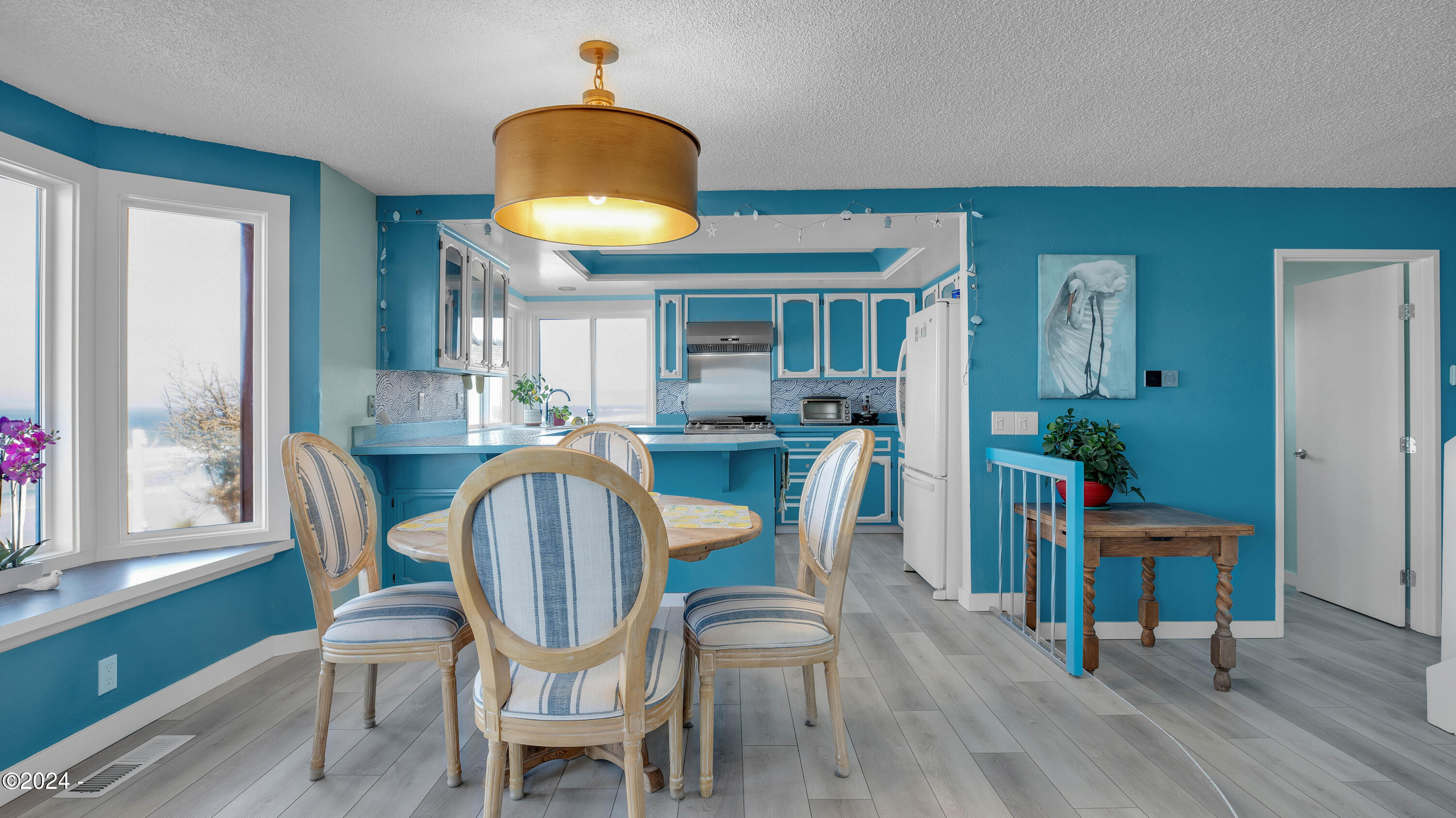 5725 NW Jetty Avenue