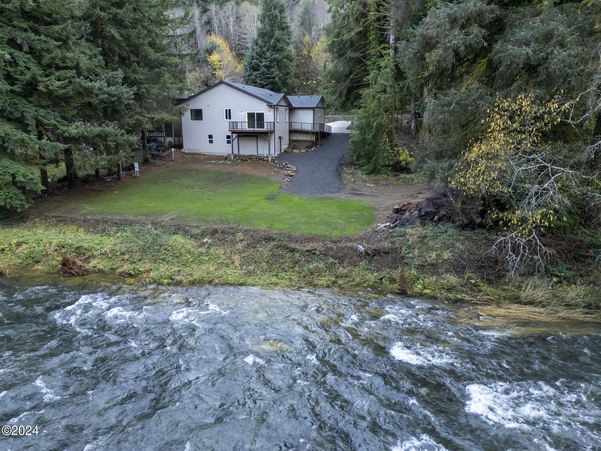 3333 Salmon River Highway