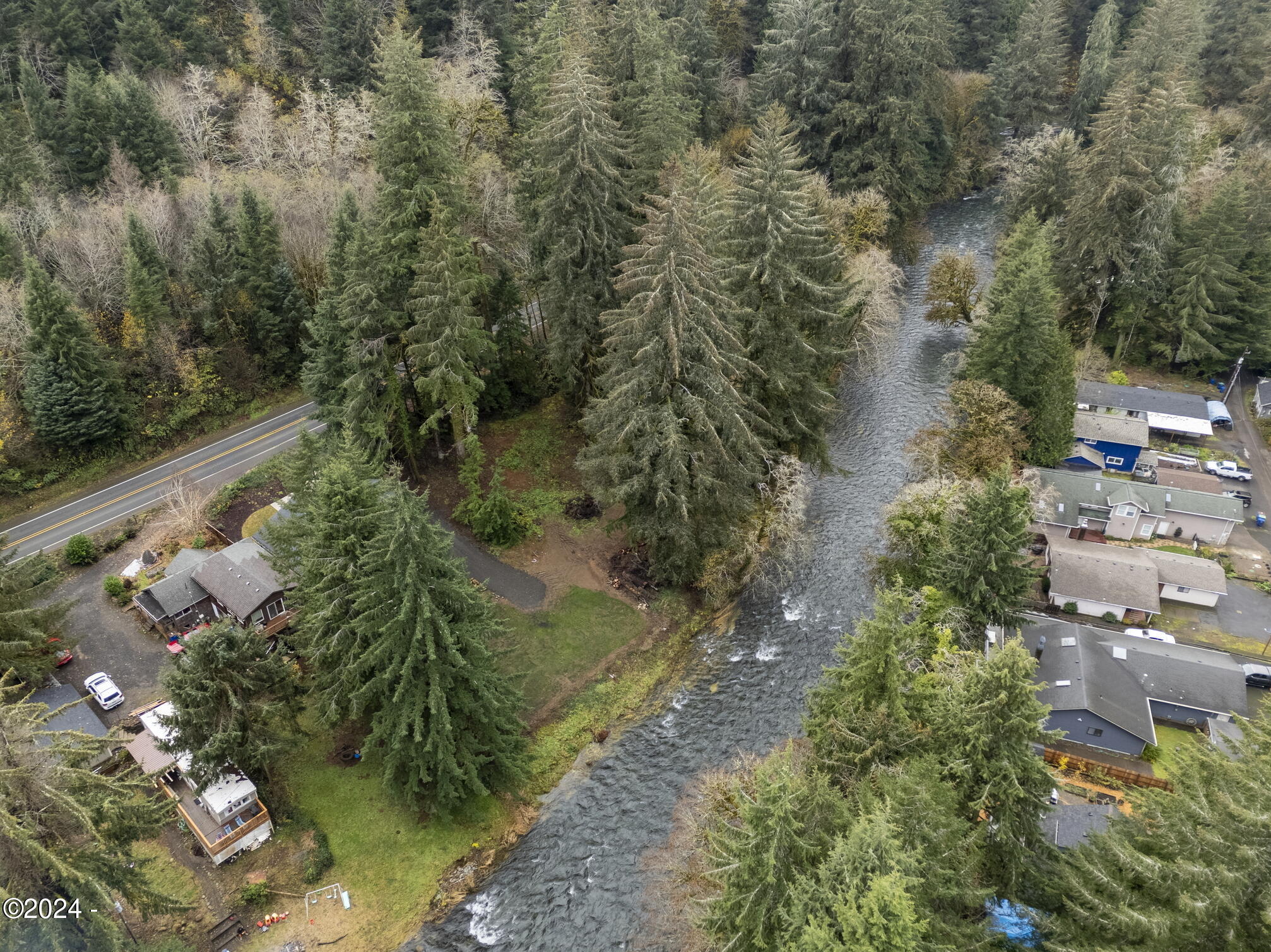 3333 Salmon River Highway