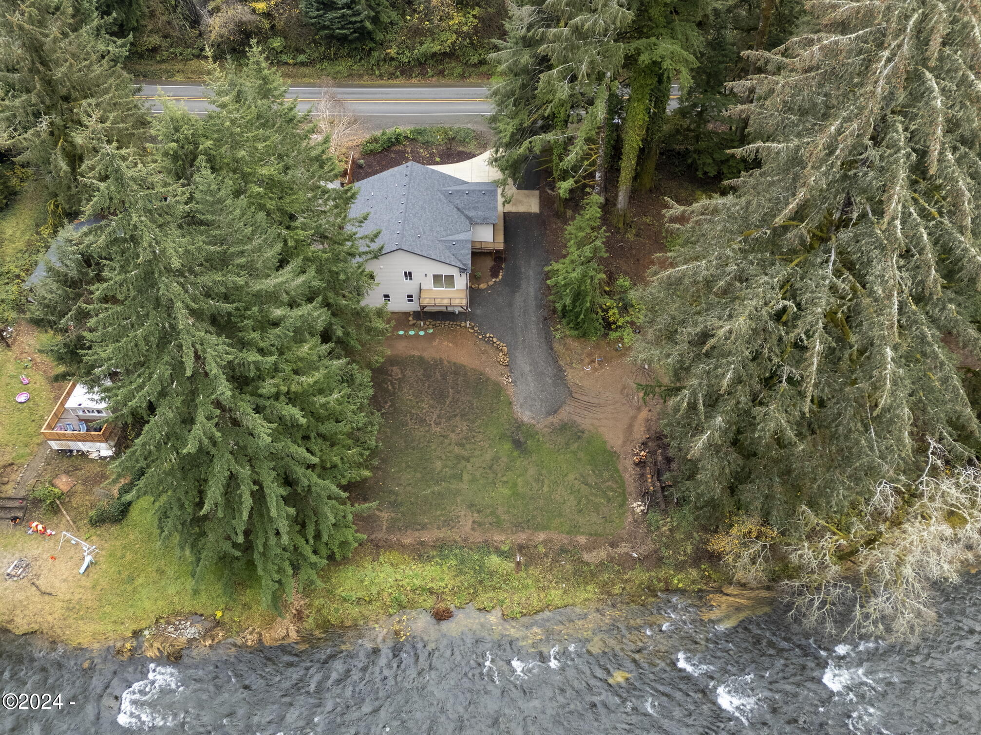3333 Salmon River Highway