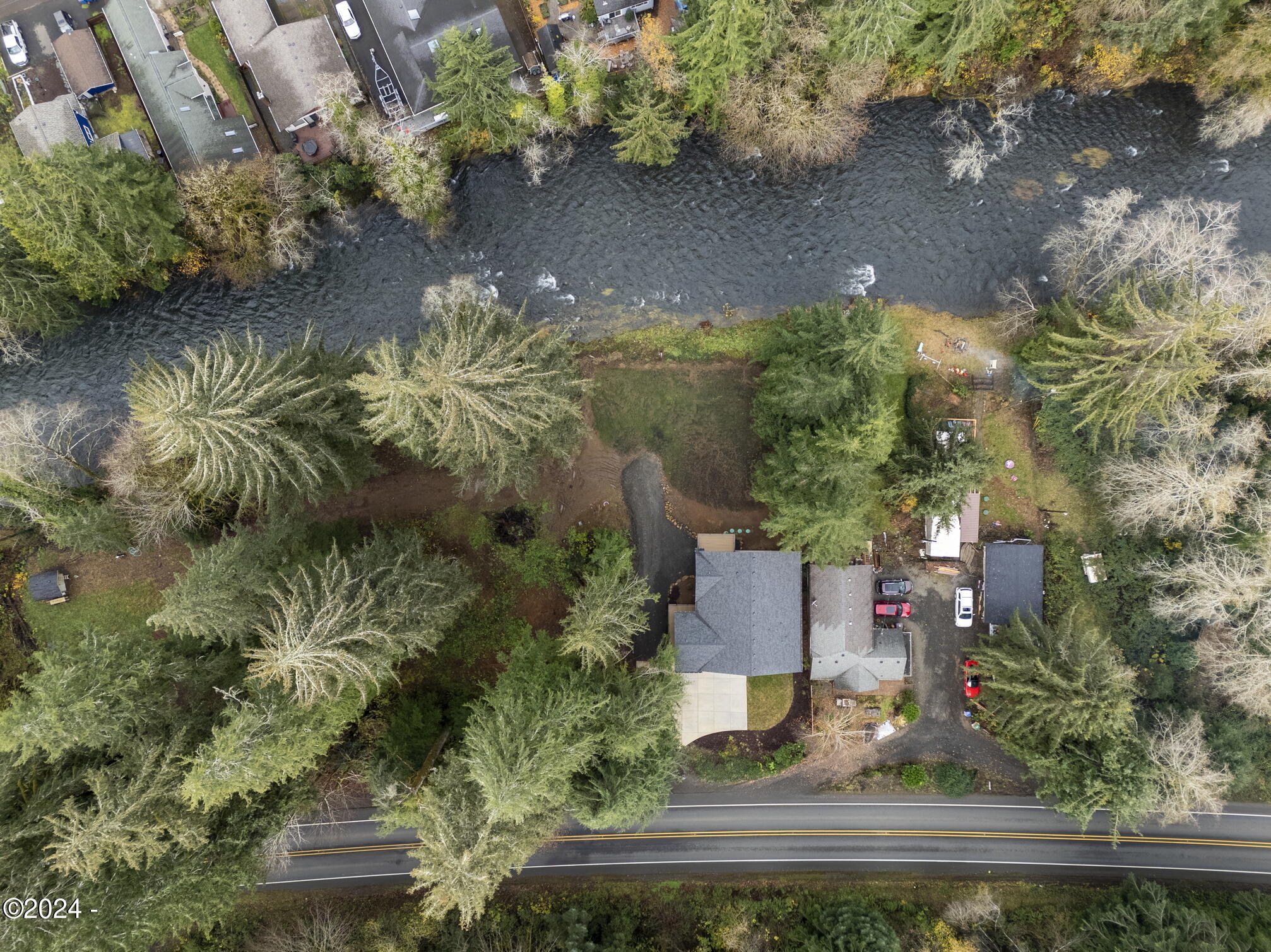 3333 Salmon River Highway