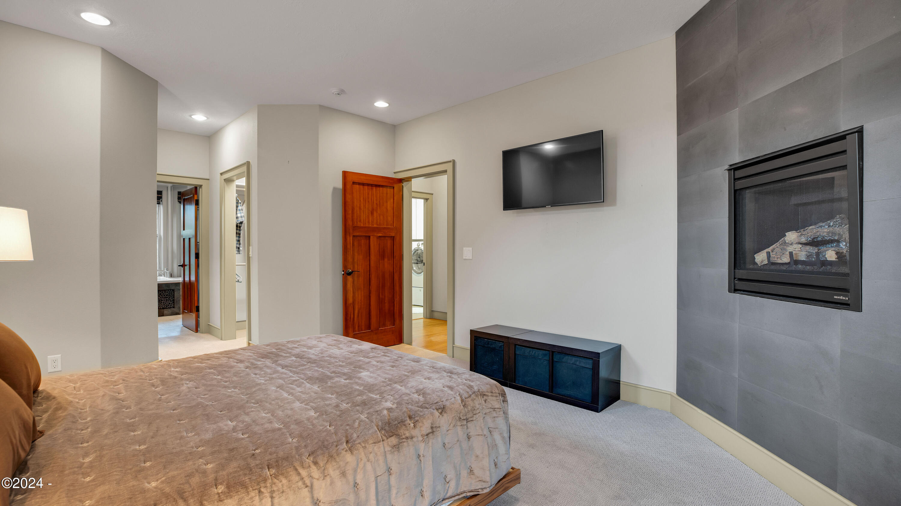 451 Summit View Lane