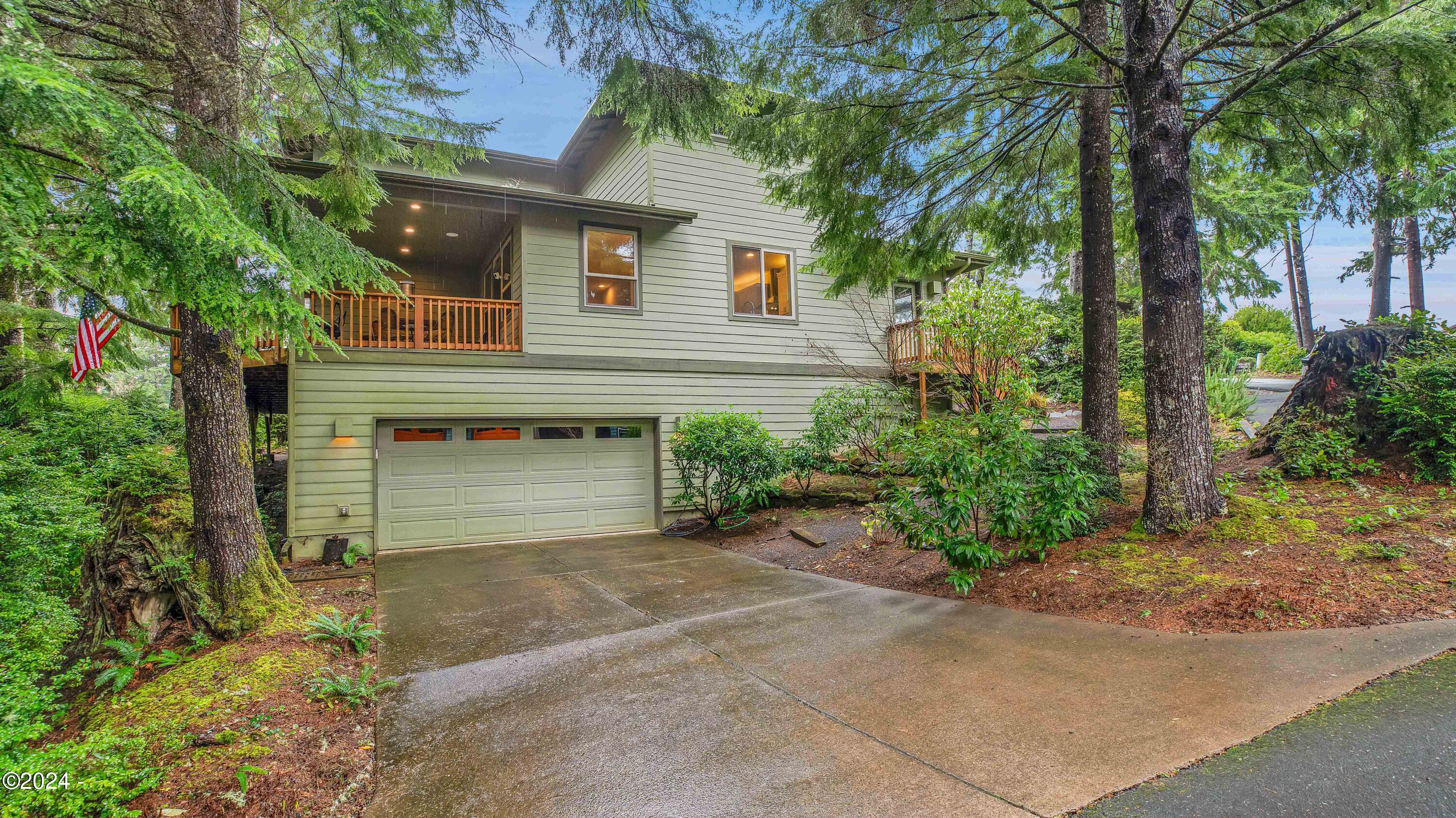 451 Summit View Lane