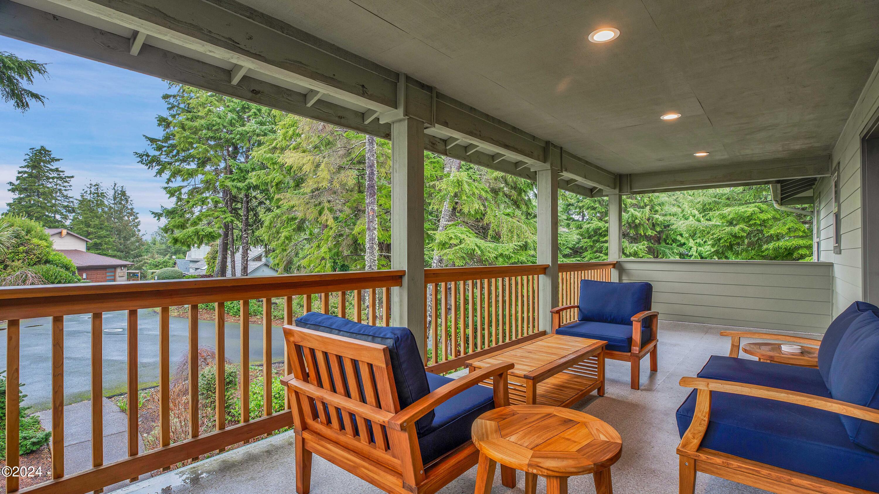 451 Summit View Lane