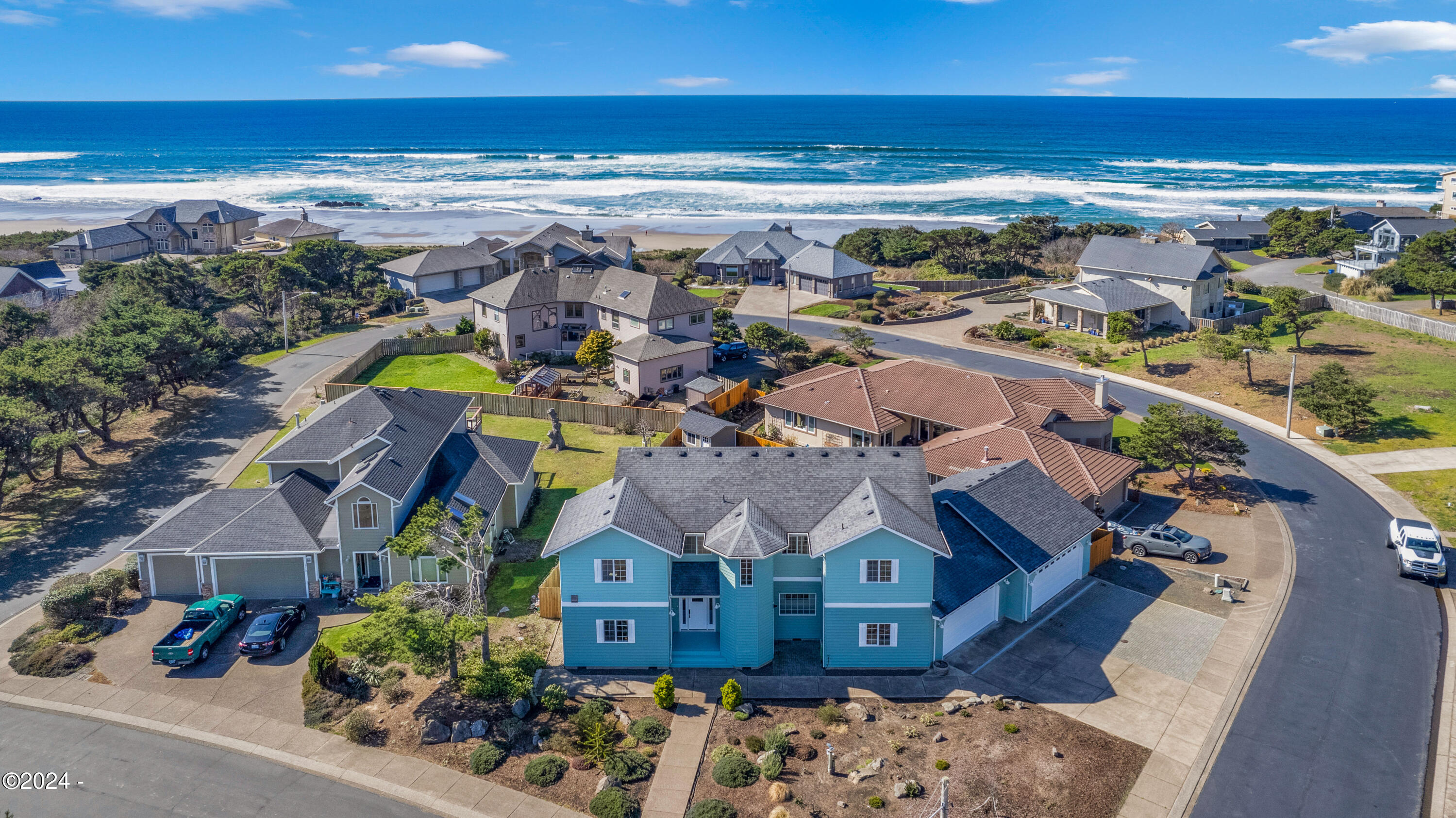 1791 NW Lincoln Loop