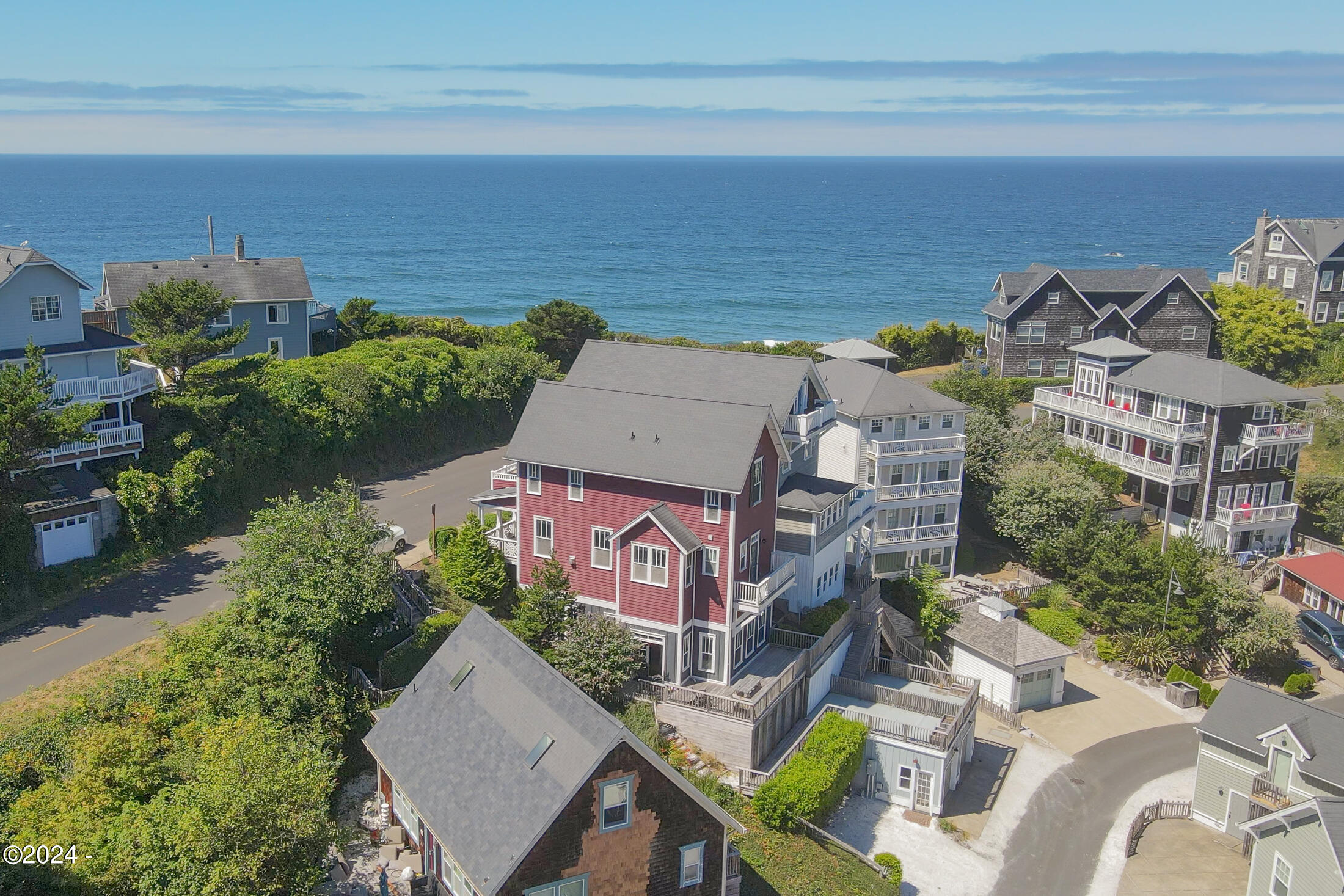 2790 SW Anchor Avenue