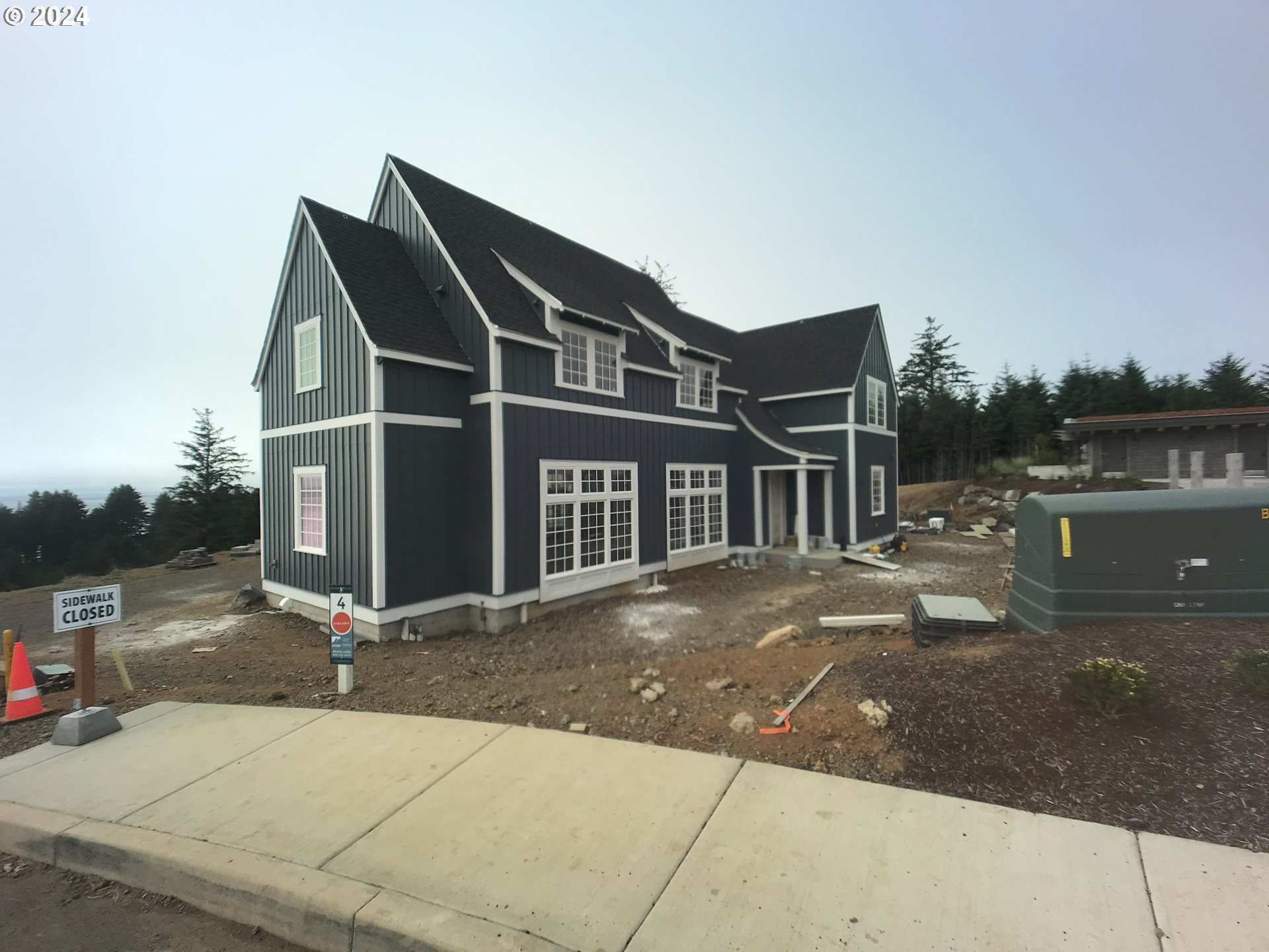 1157 NE SEASCAPE AVE