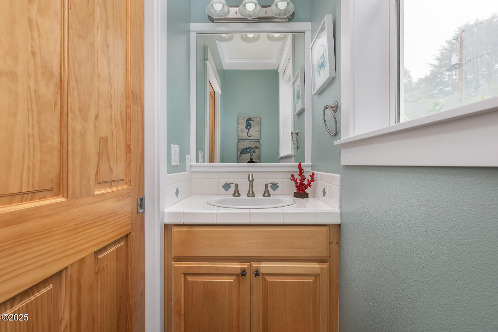 2781 SW Coast Avenue