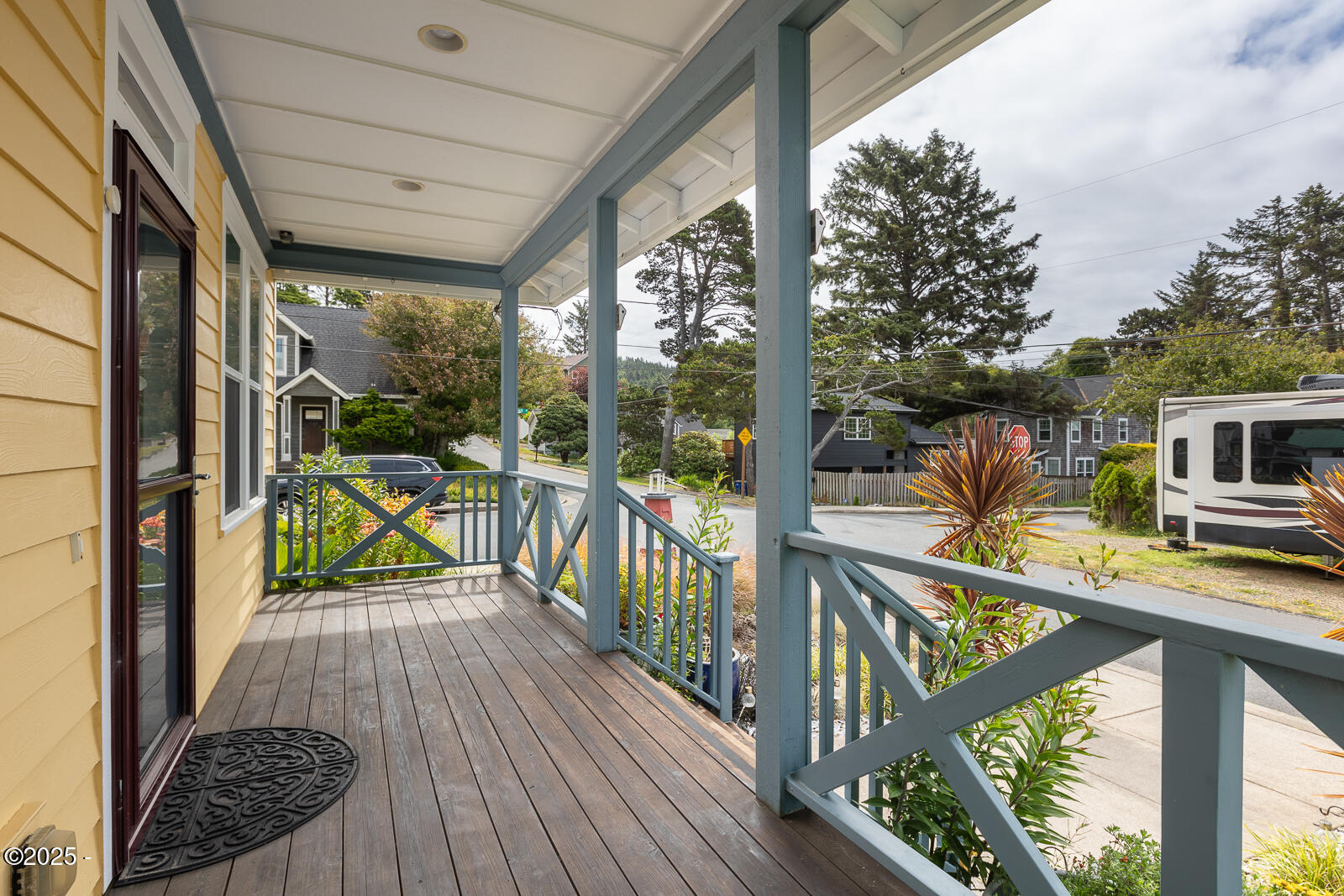 2781 SW Coast Avenue