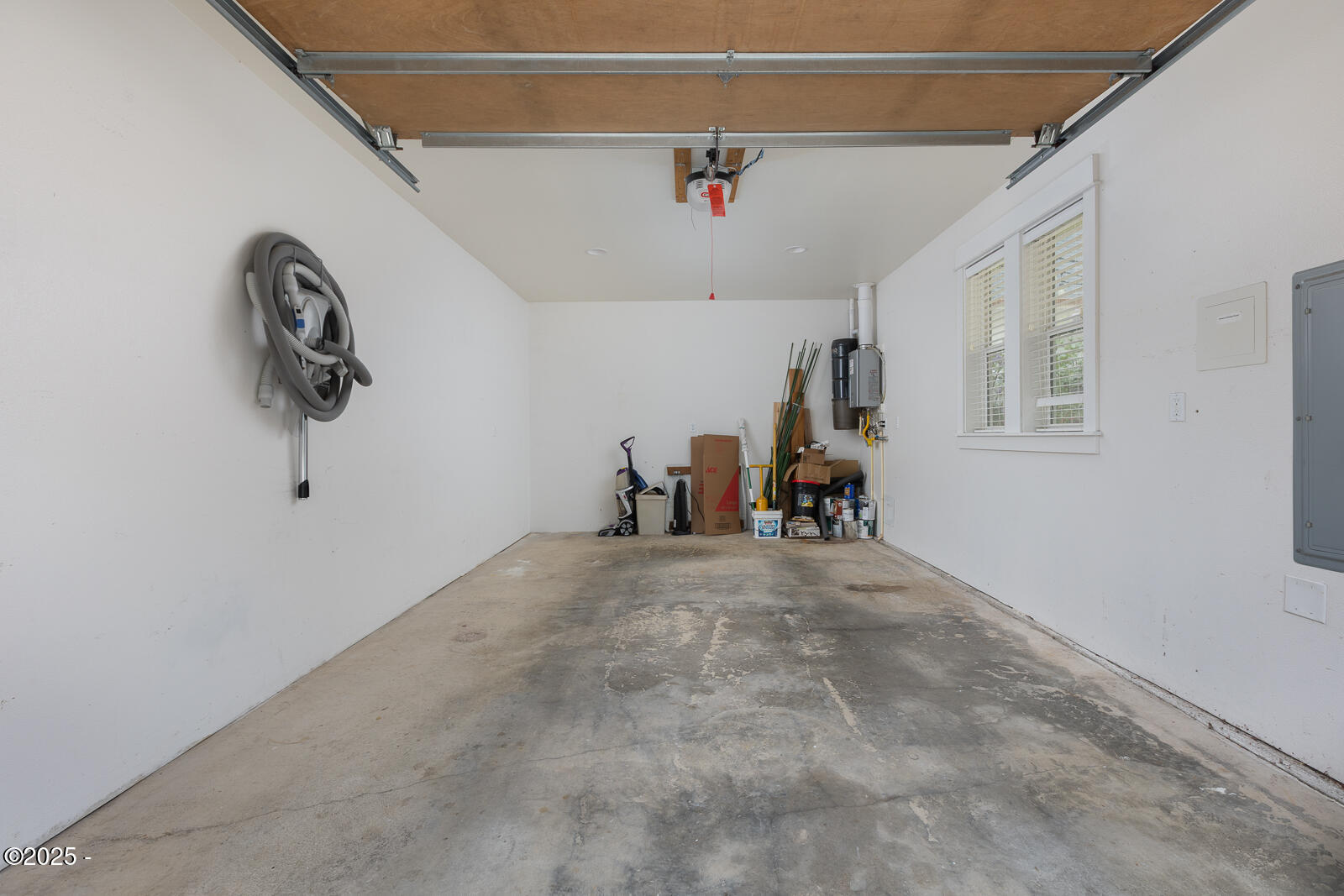 2781 SW Coast Avenue