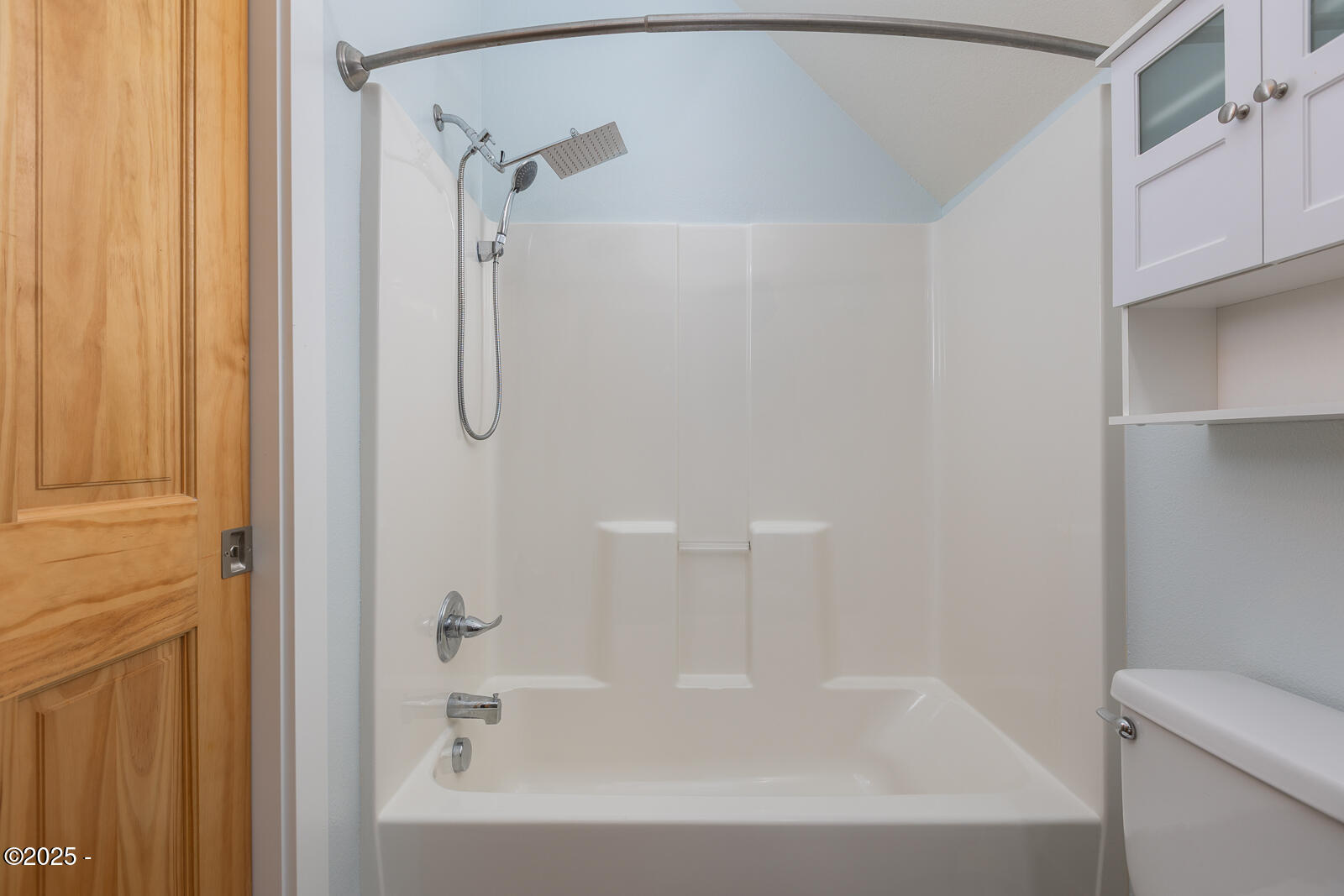 2781 SW Coast Avenue