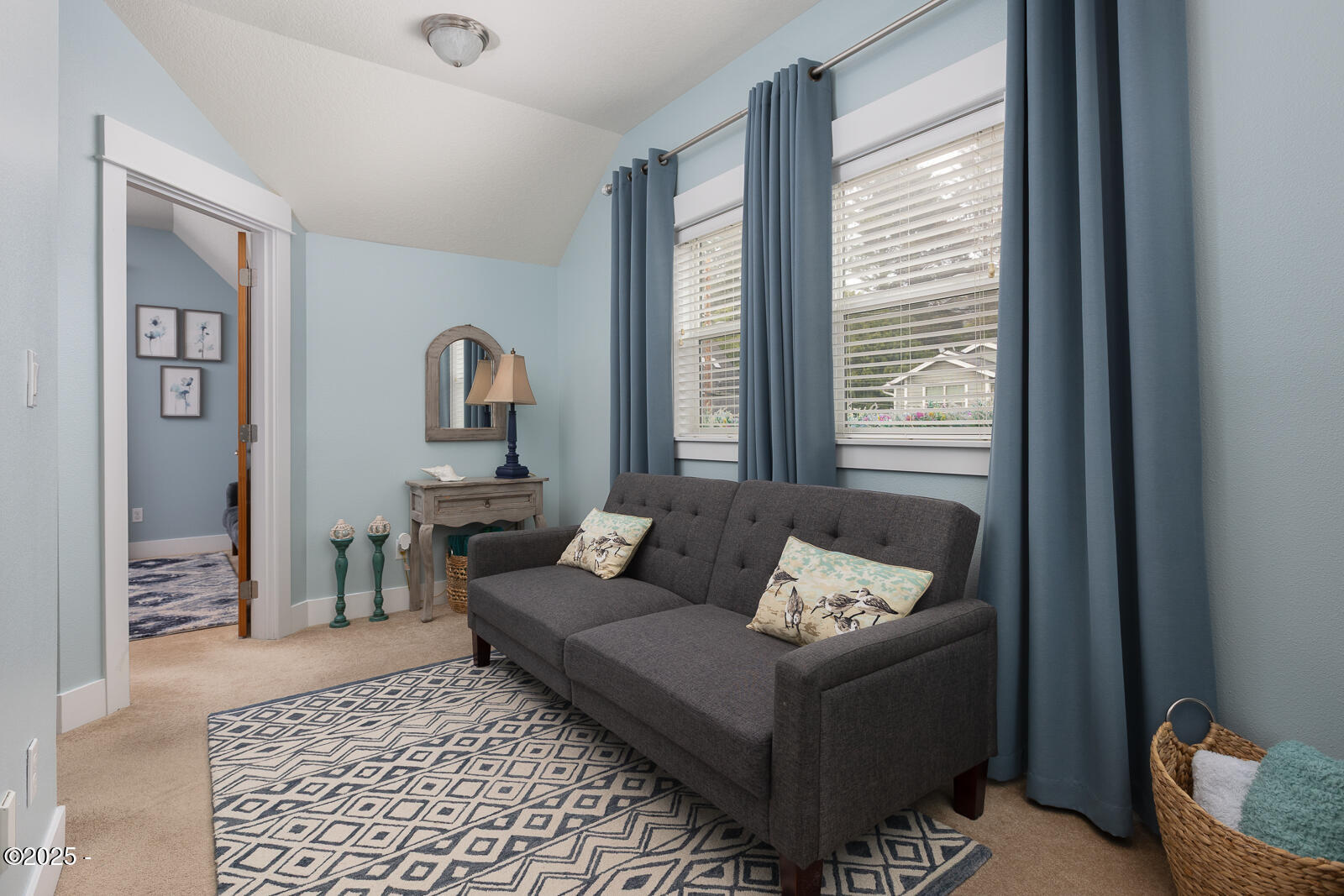 2781 SW Coast Avenue