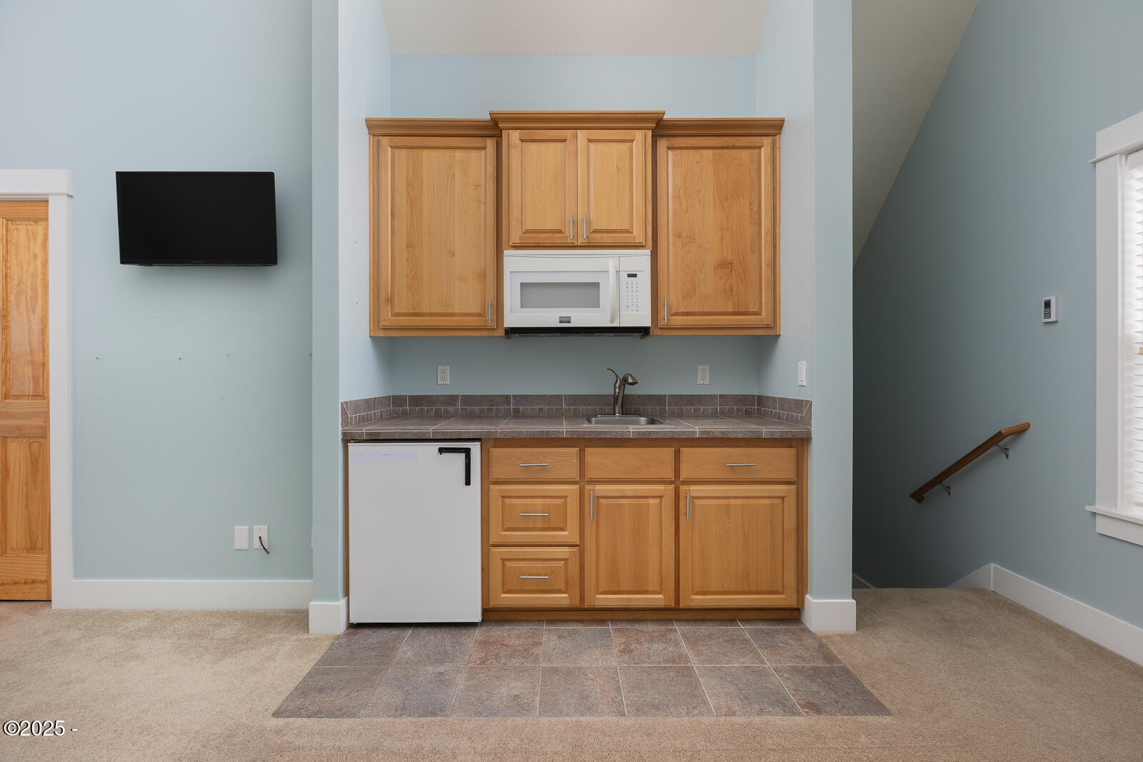 2781 SW Coast Avenue