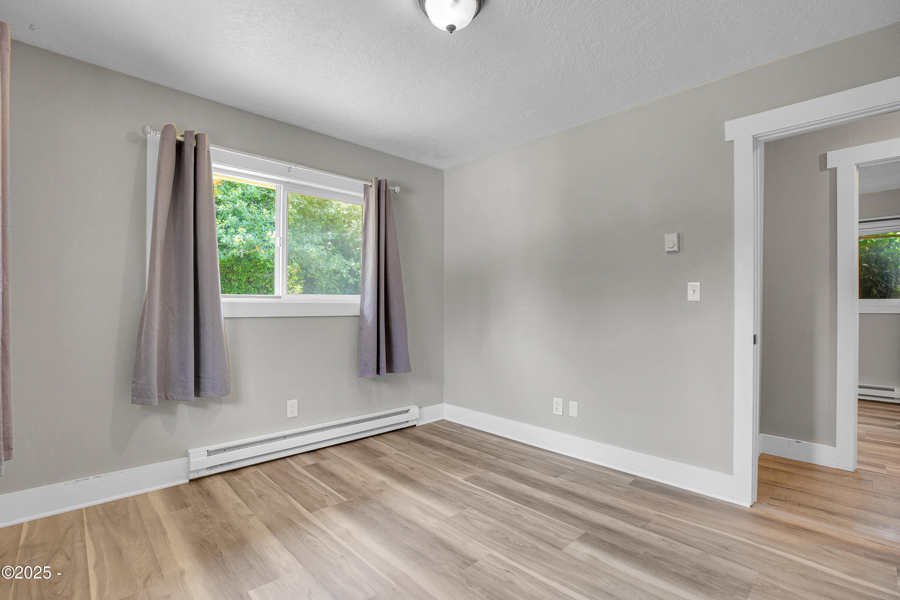 360 NE Edgecliff Drive