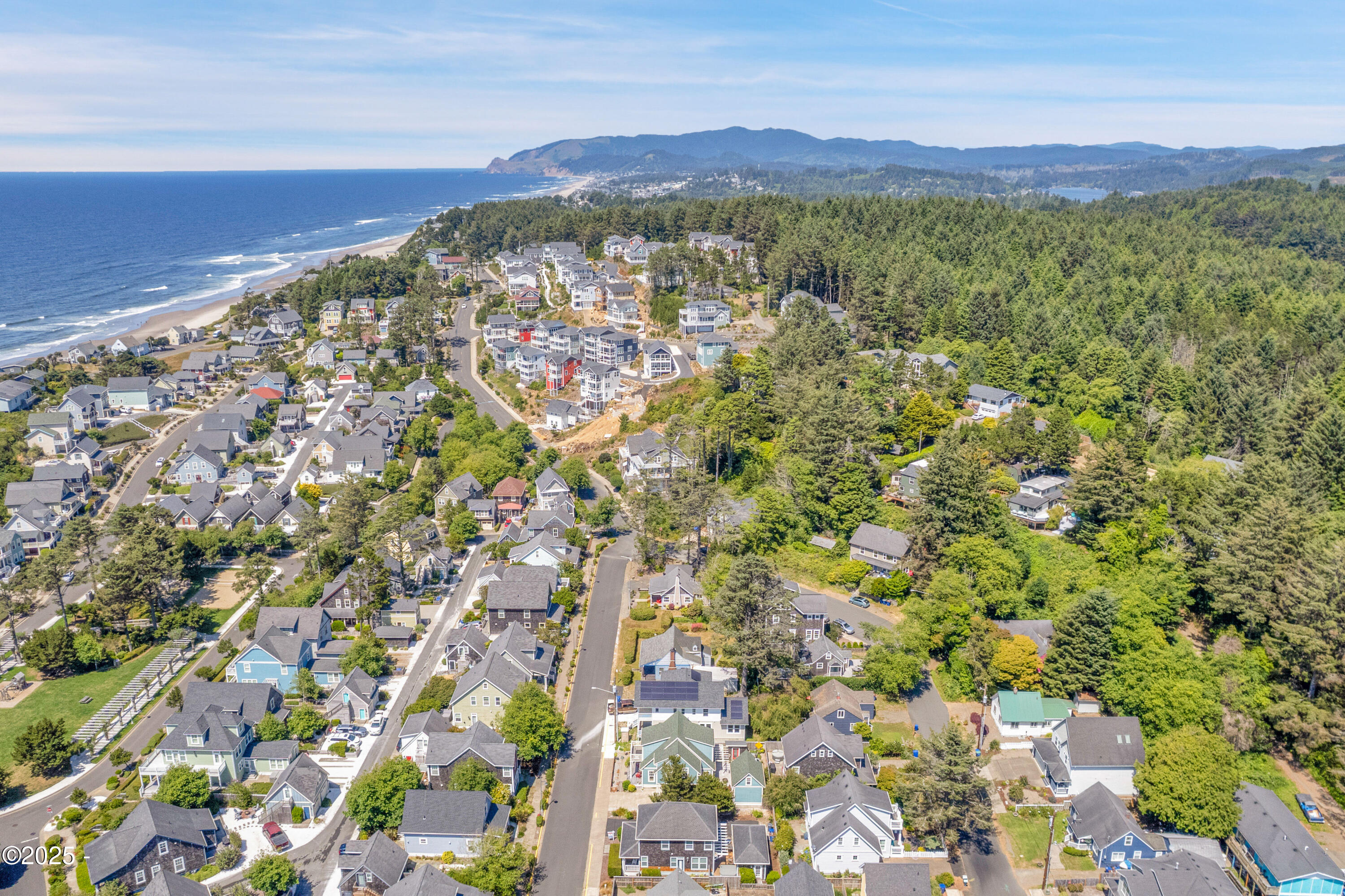 2746 SW Beach Avenue