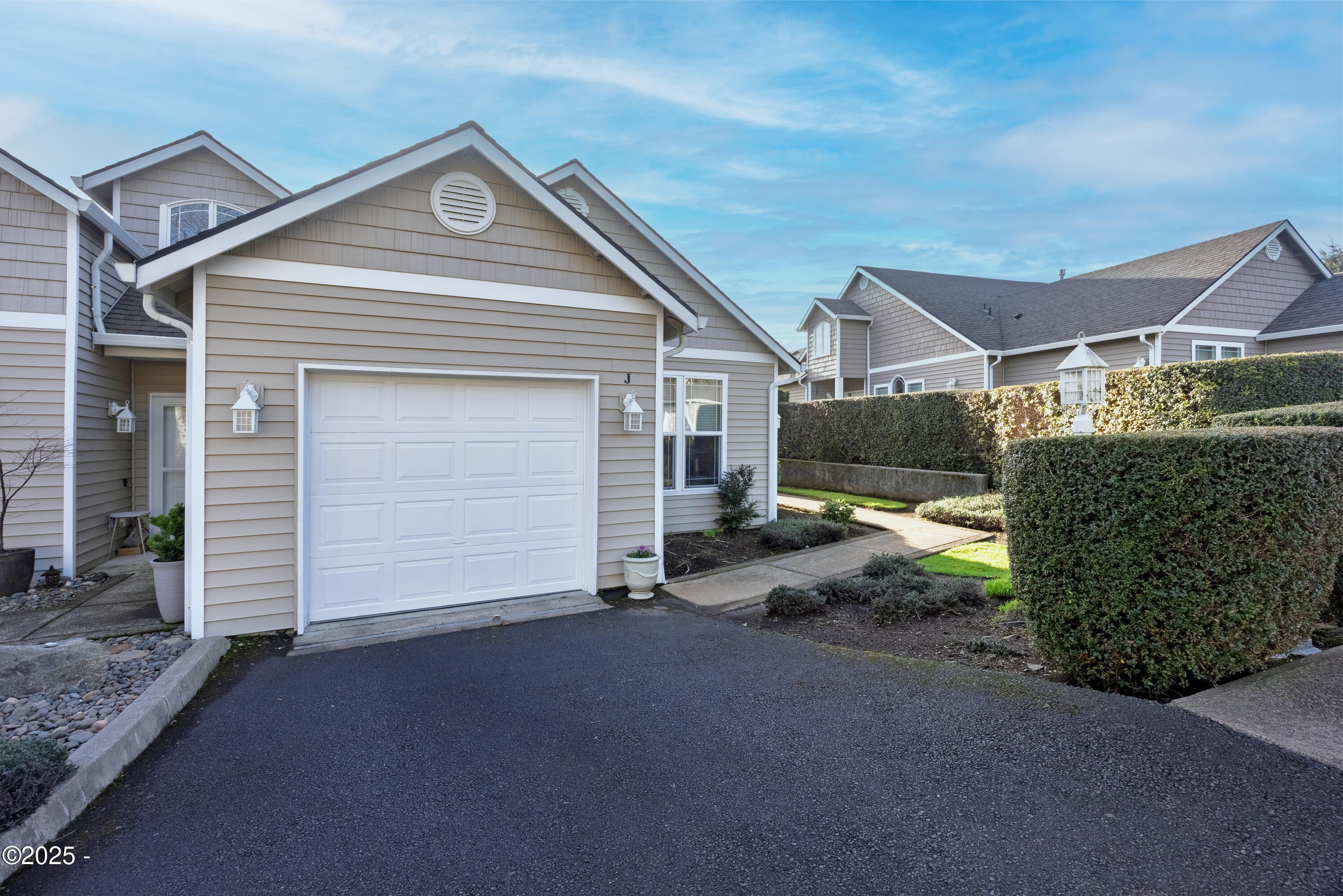 505 NE 71st Street, J