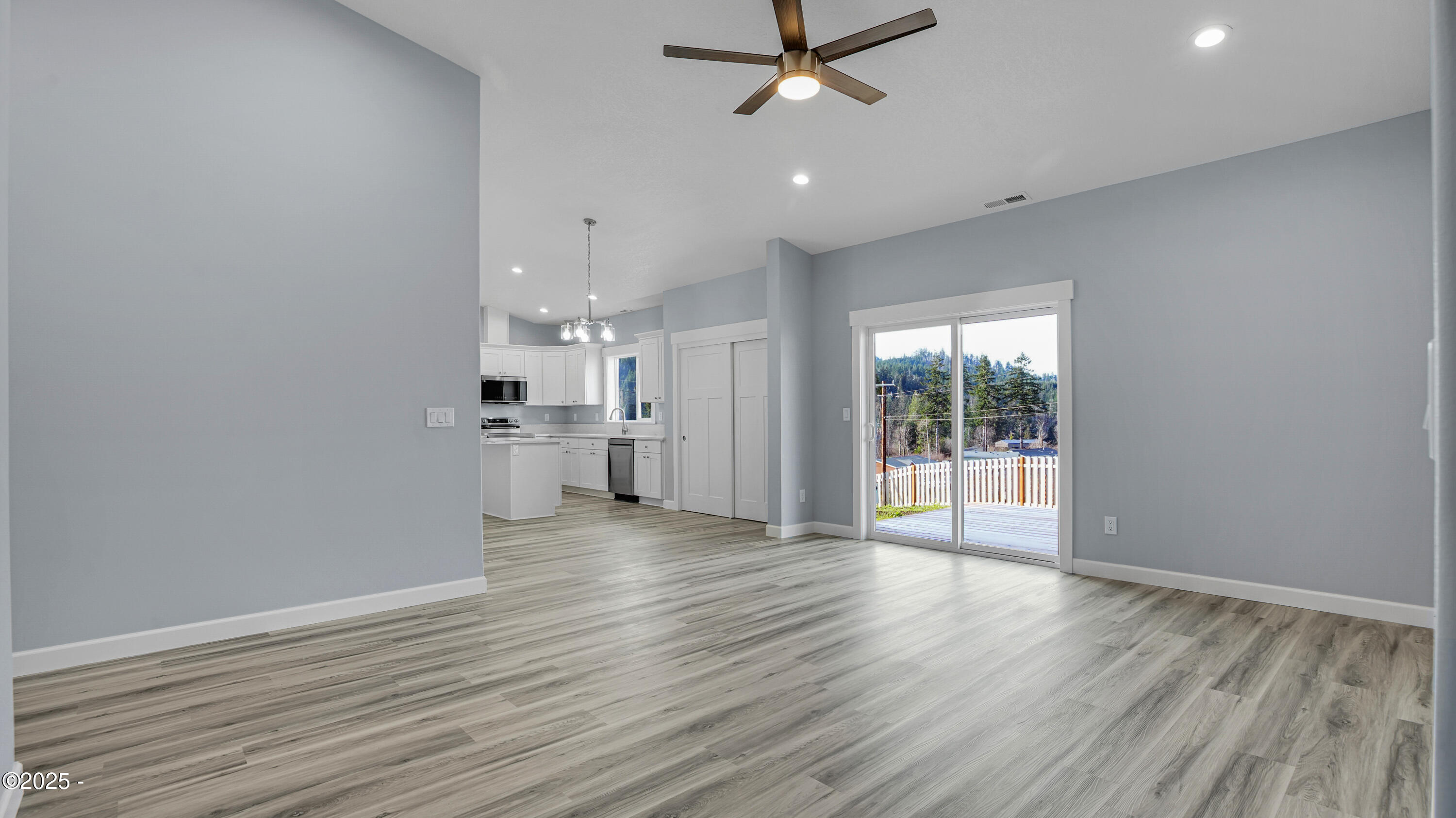 80 N West View Circle