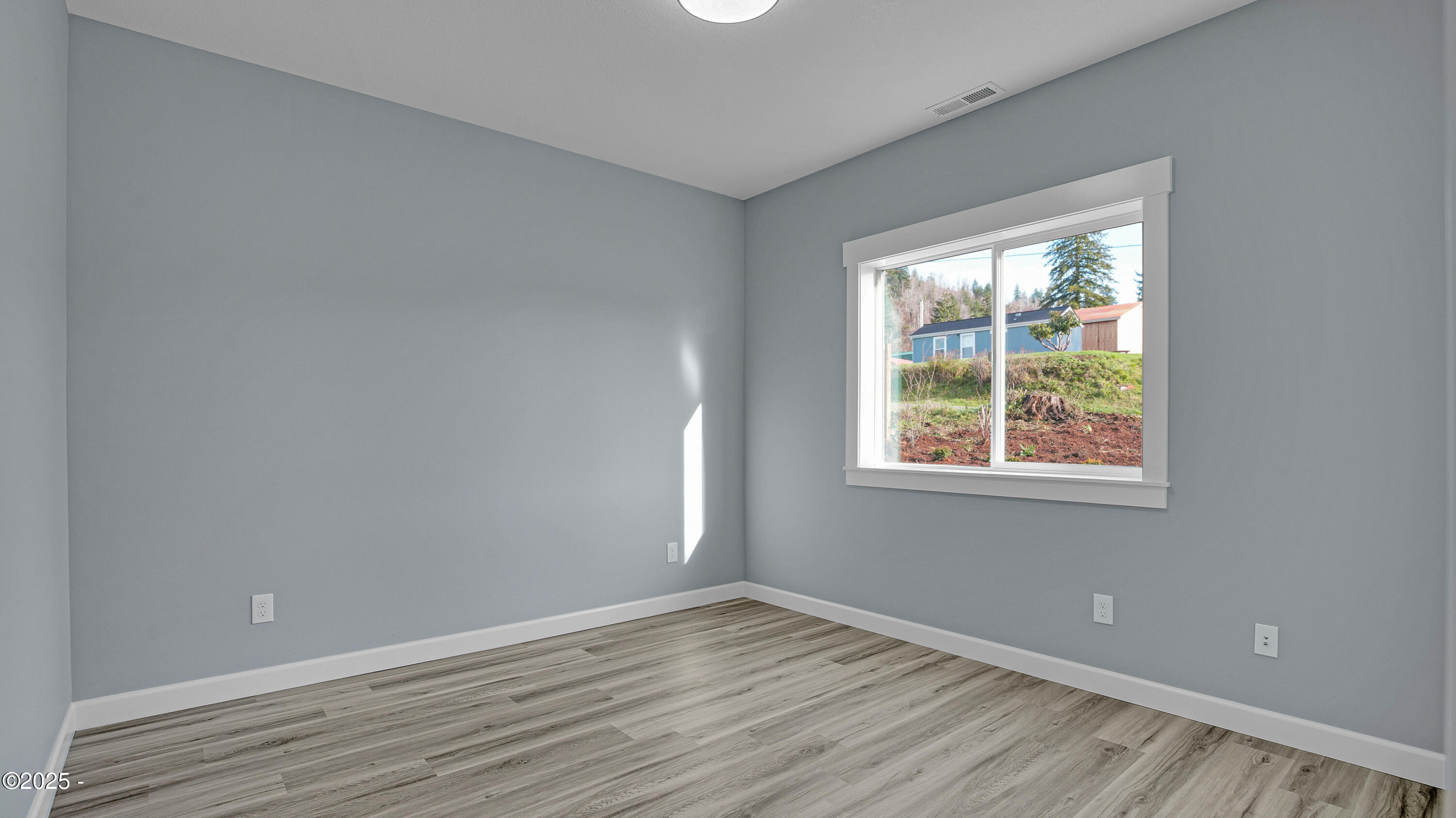 80 N West View Circle