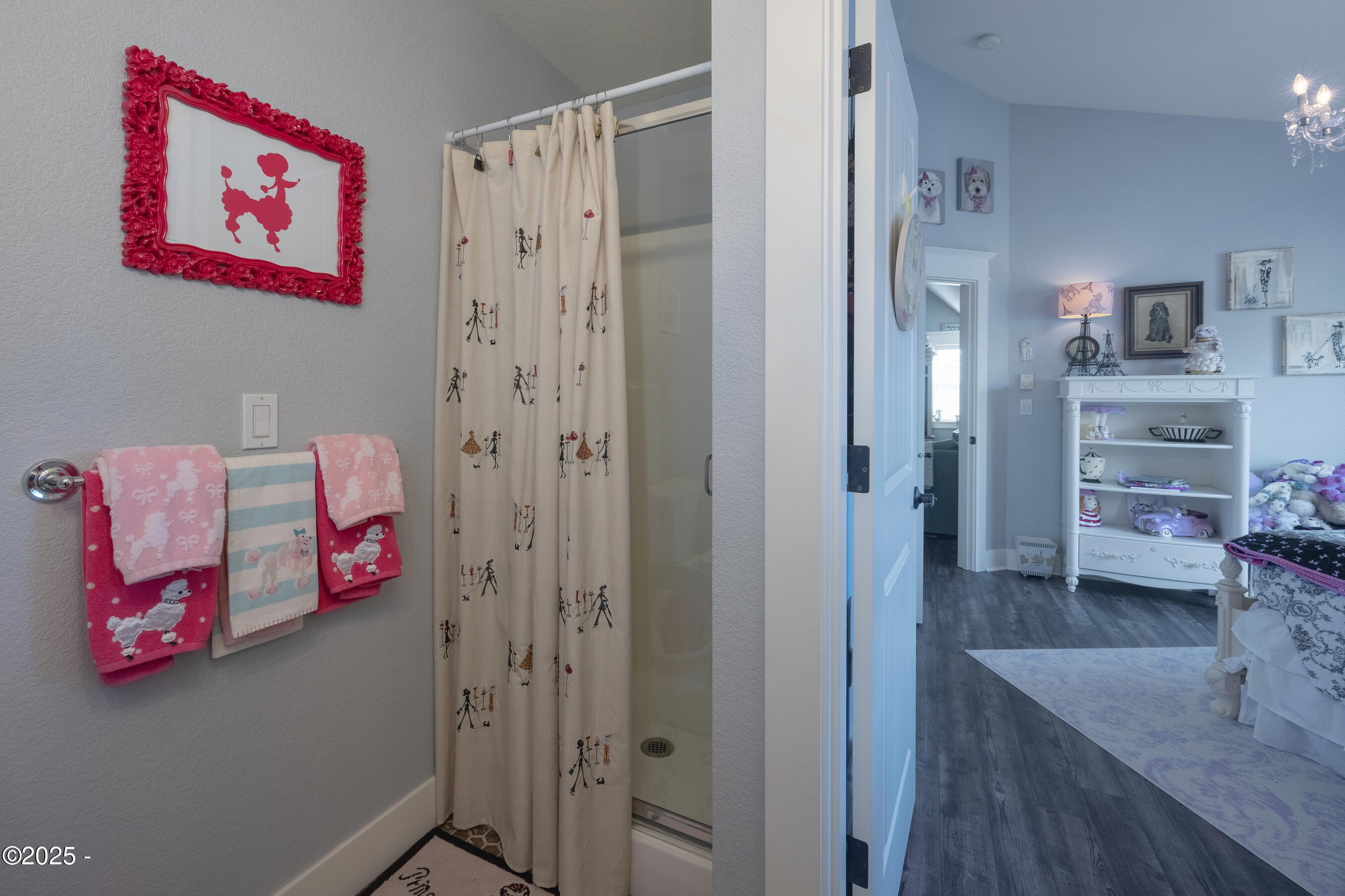 2753 SW Coast Avenue