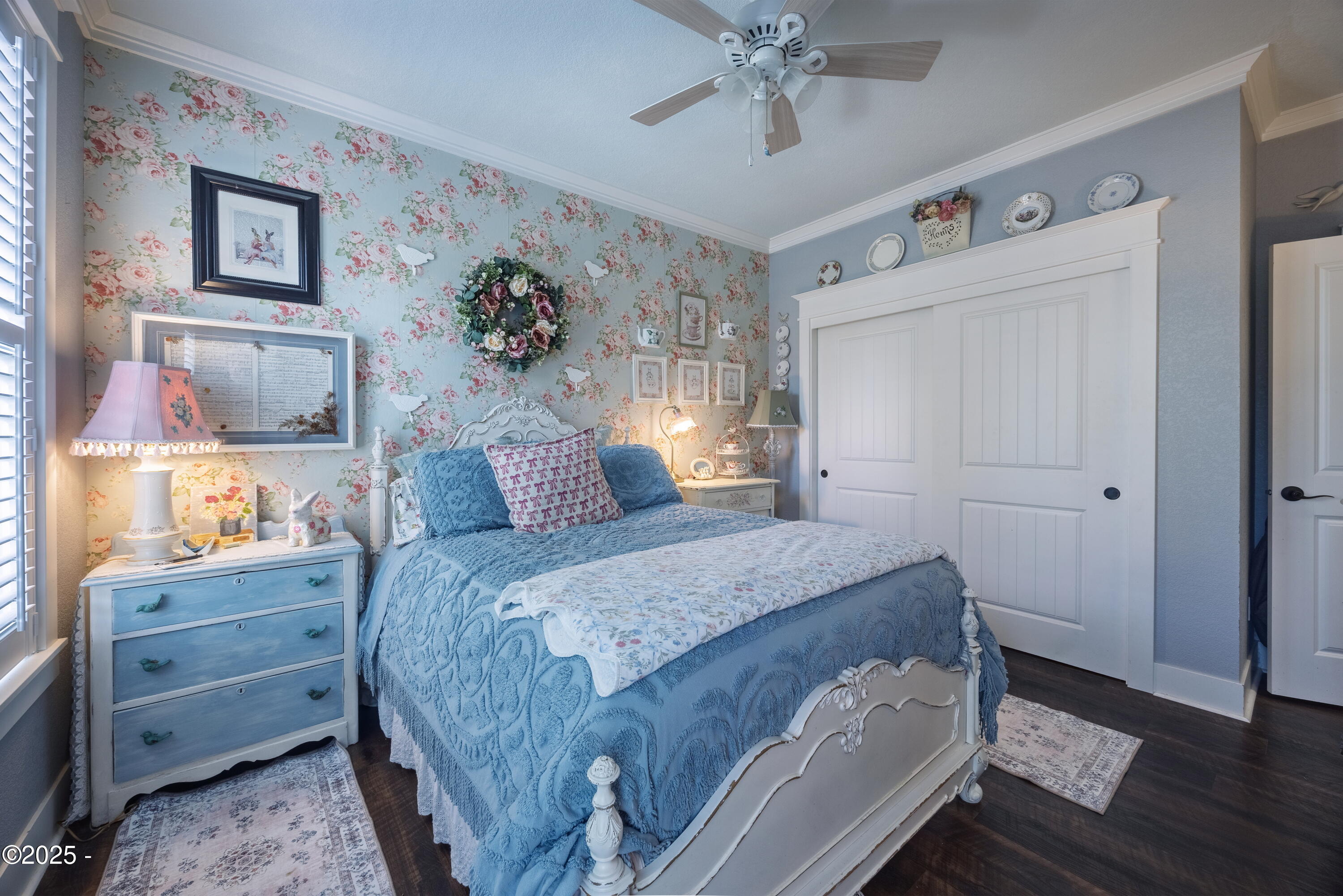 2753 SW Coast Avenue