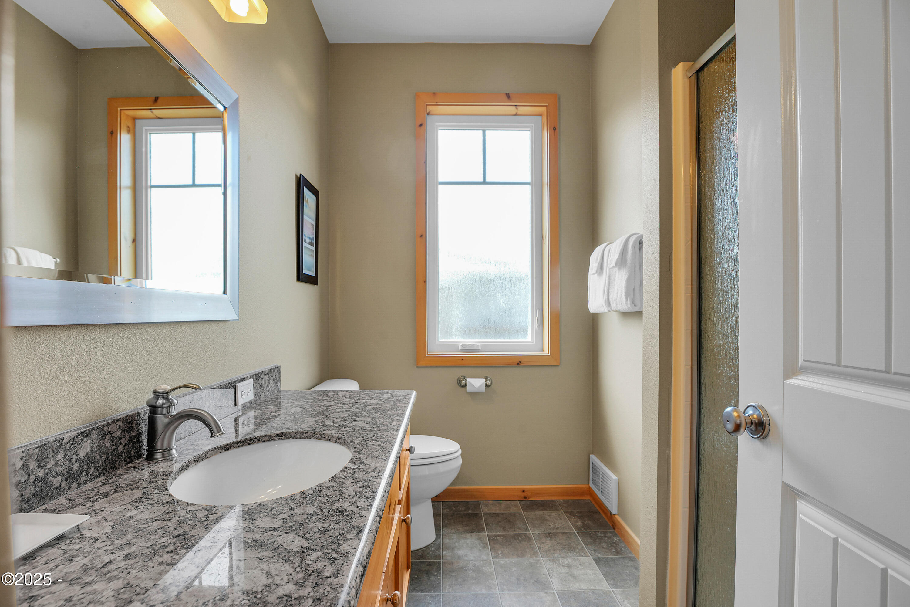 4365 Sheridan Avenue