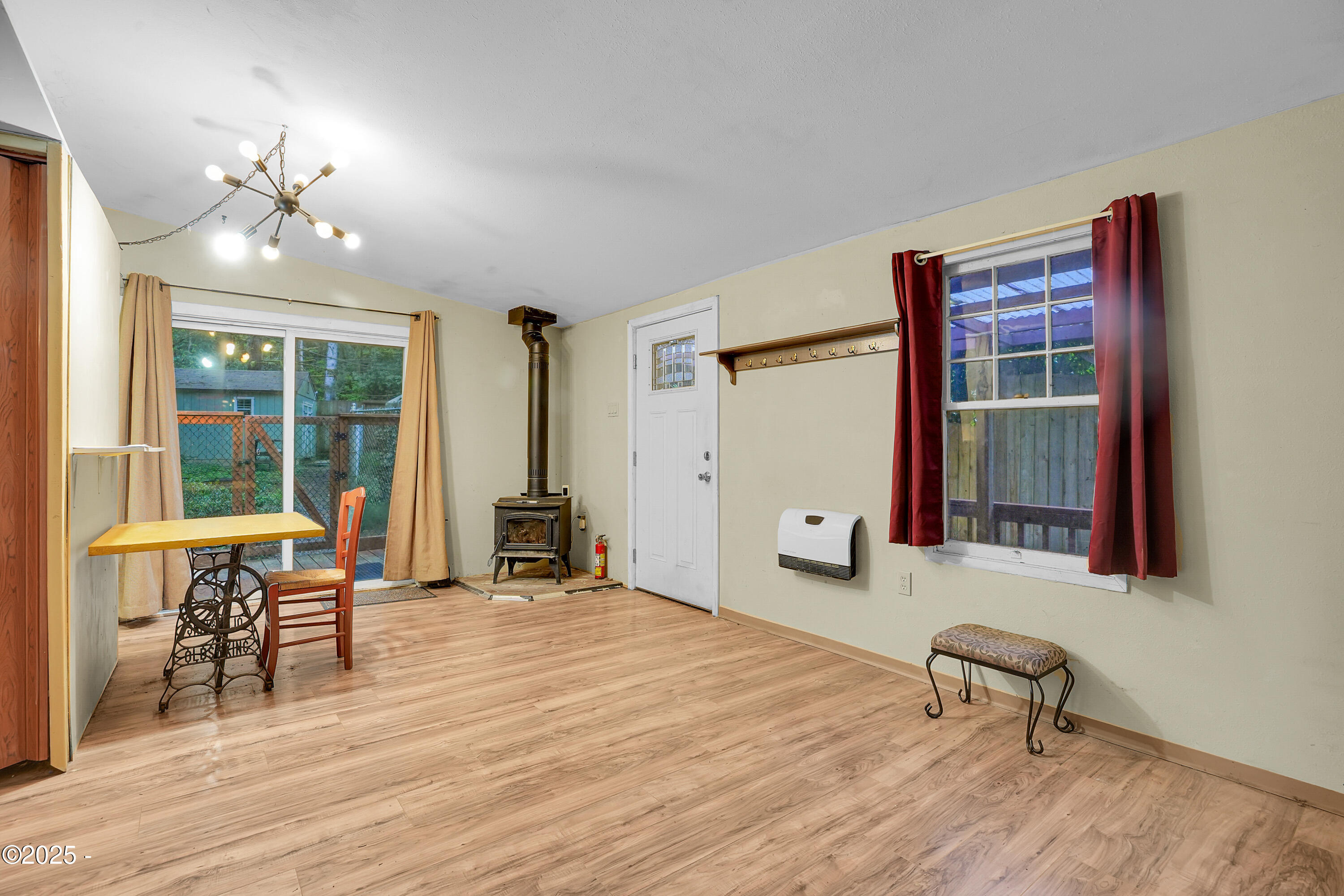 230 N New Bridge Road