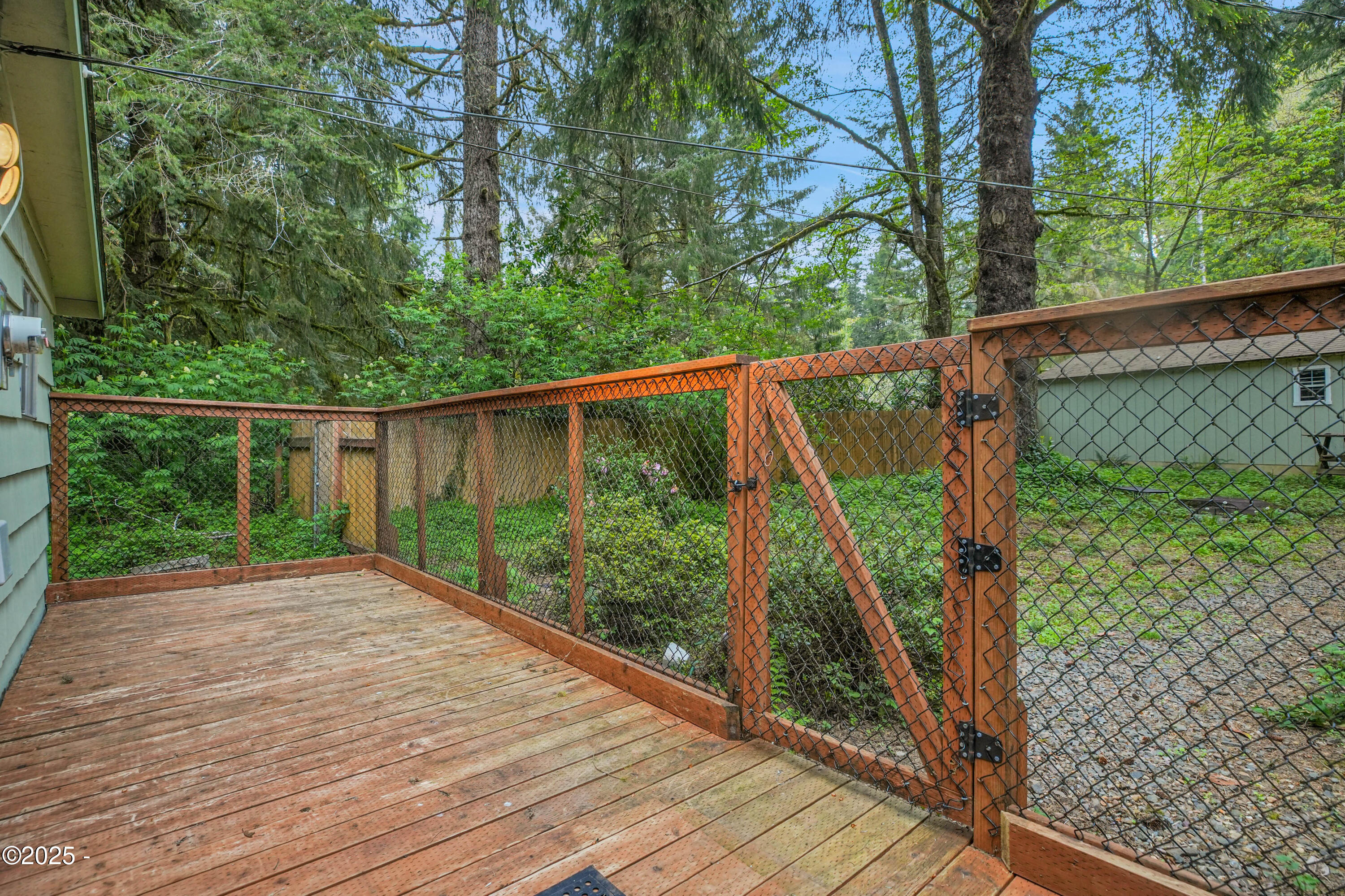 230 N New Bridge Road