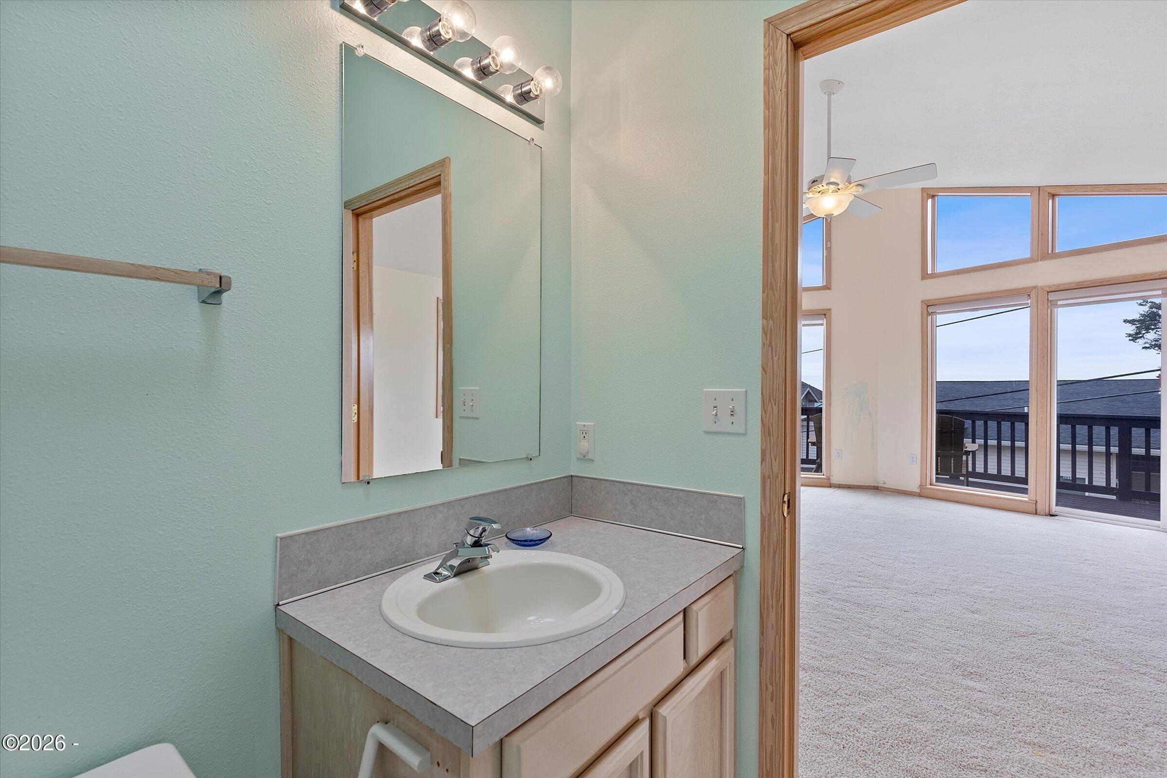 2660 SW Anchor Avenue