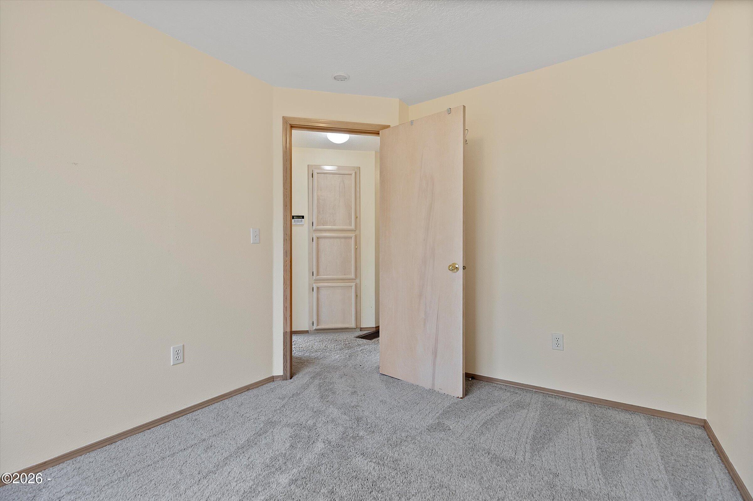 2660 SW Anchor Avenue