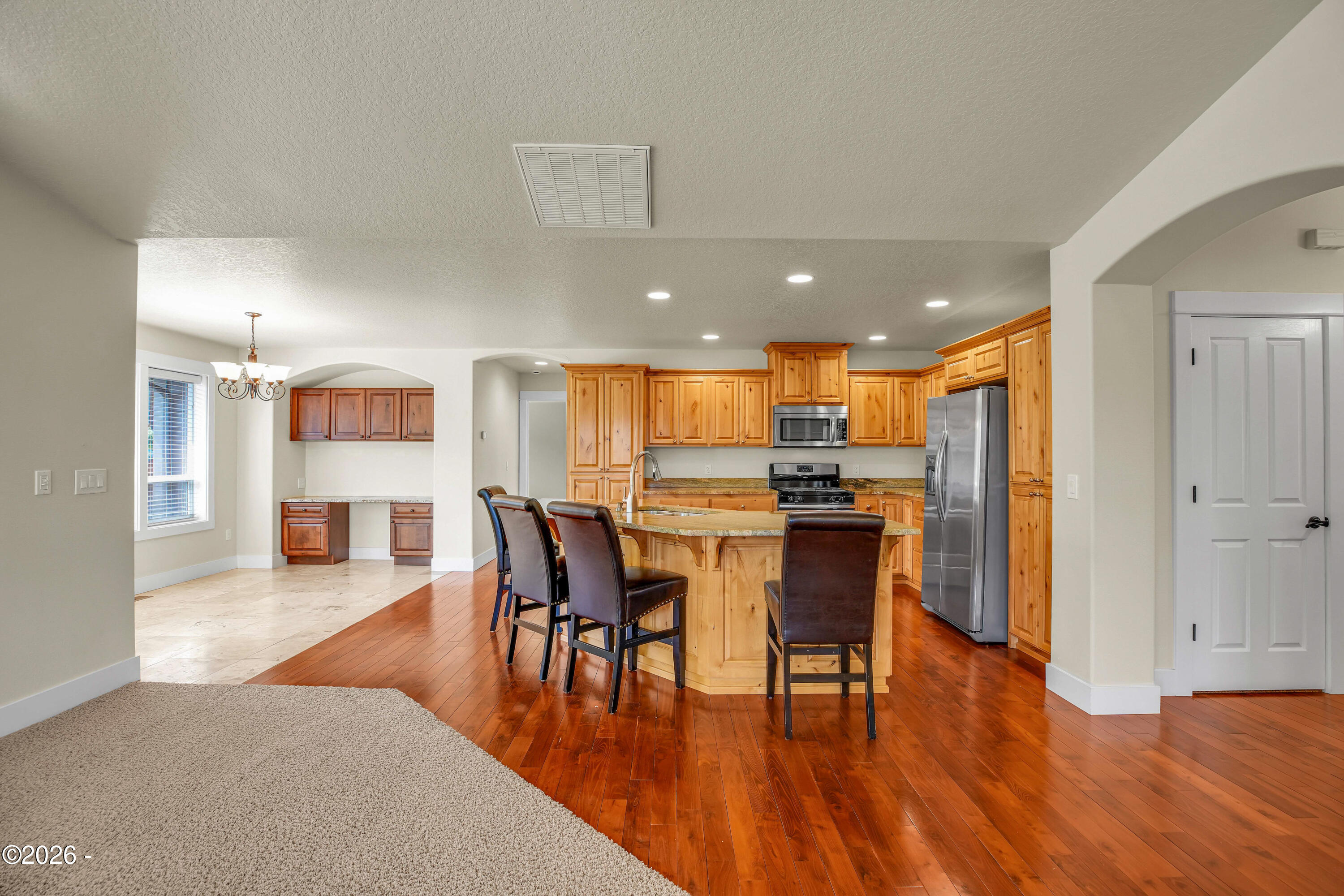2624 NE 55th Place