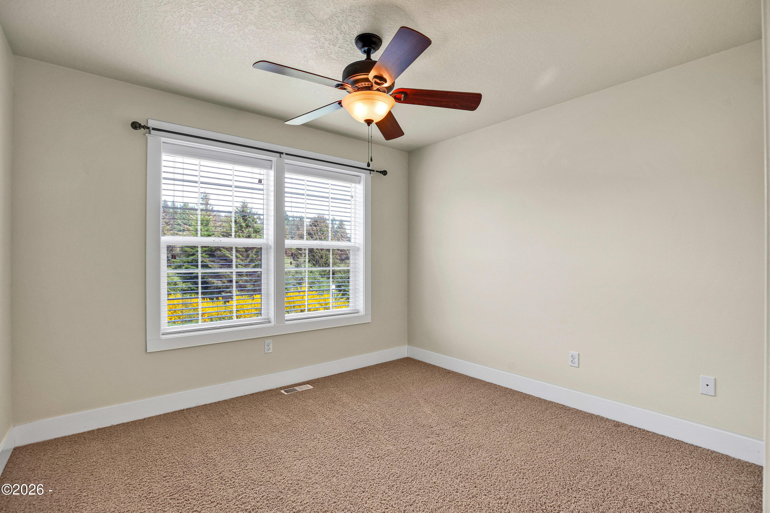 2624 NE 55th Place