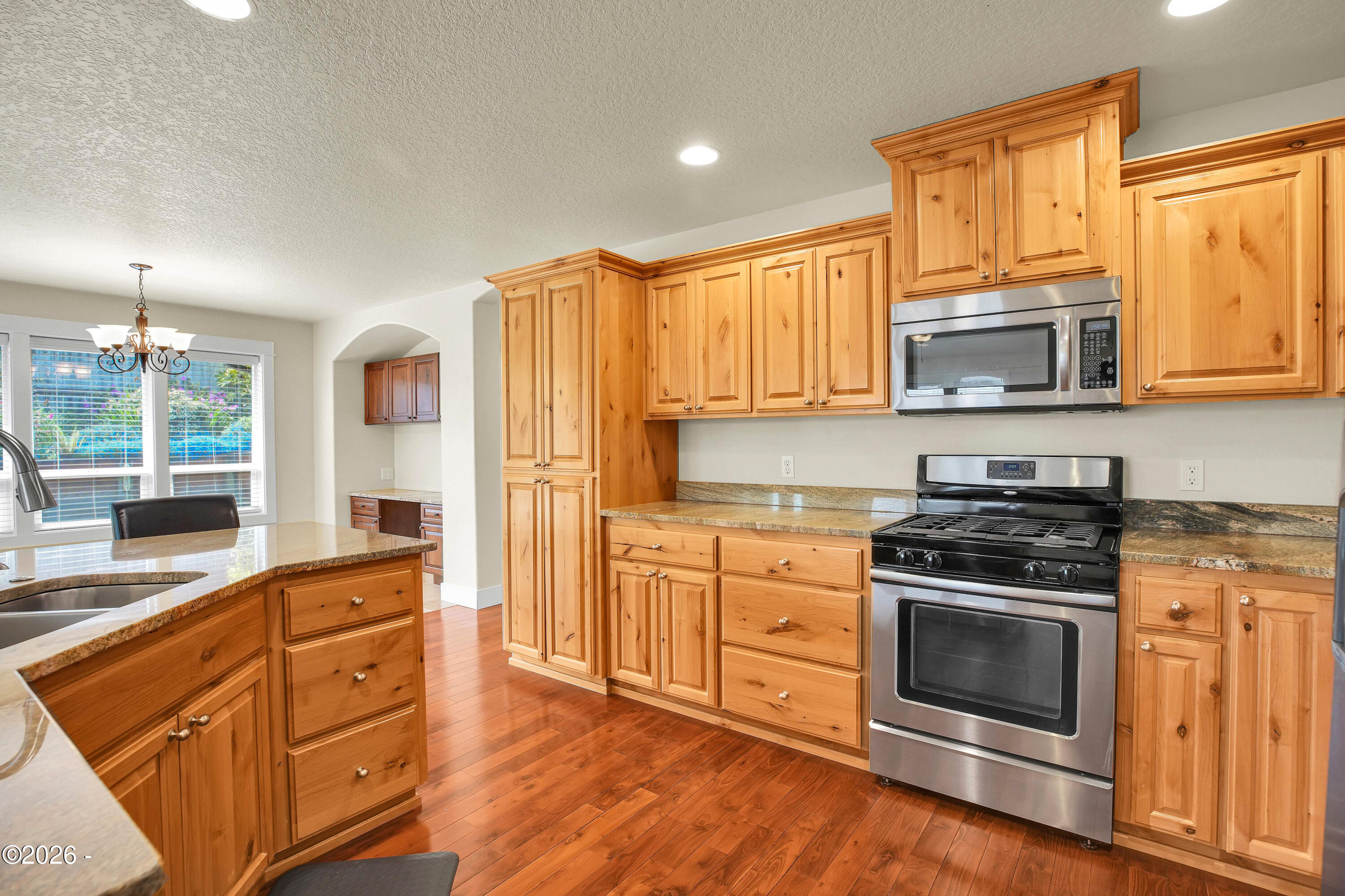 2624 NE 55th Place