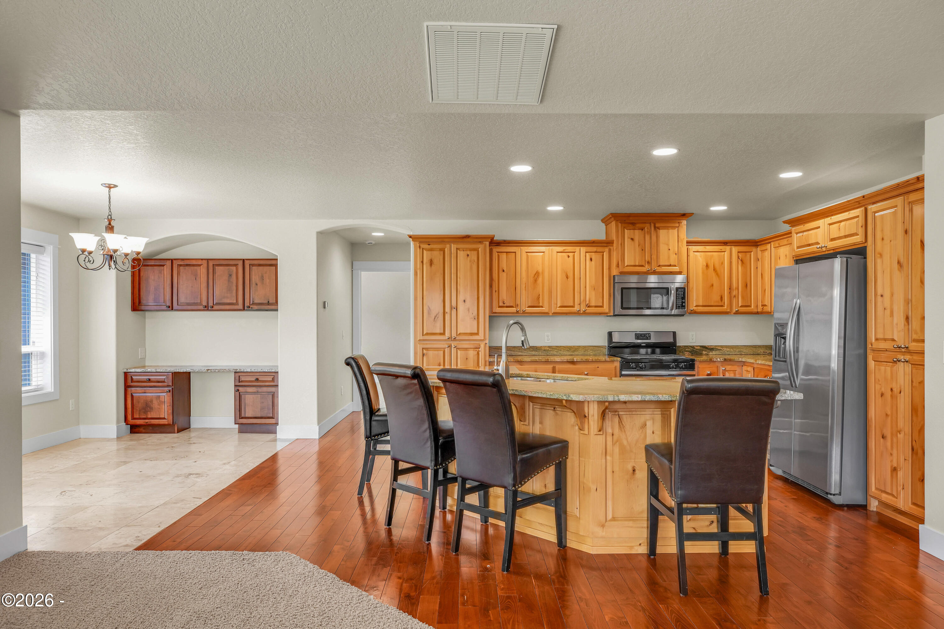 2624 NE 55th Place