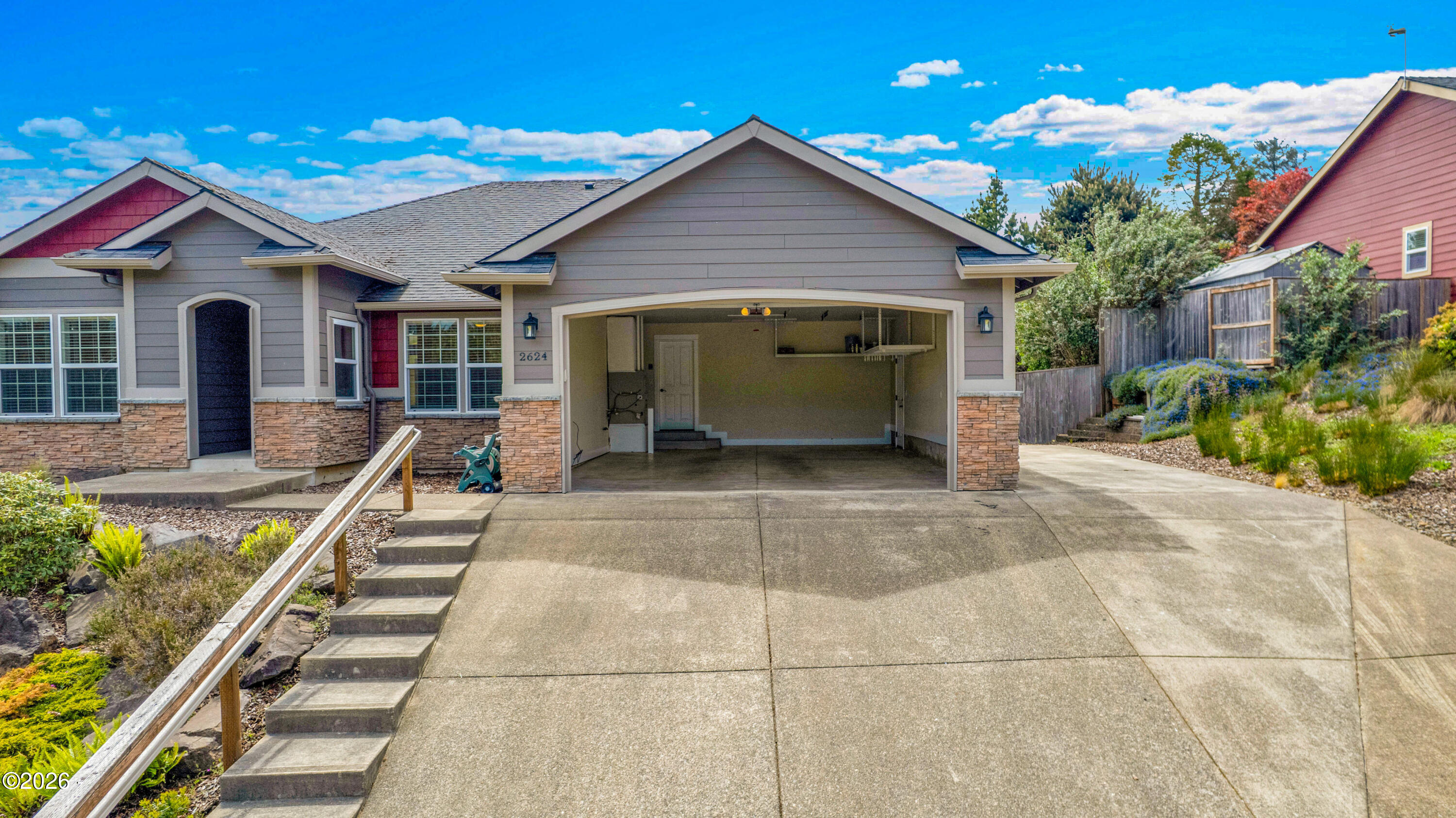 2624 NE 55th Place