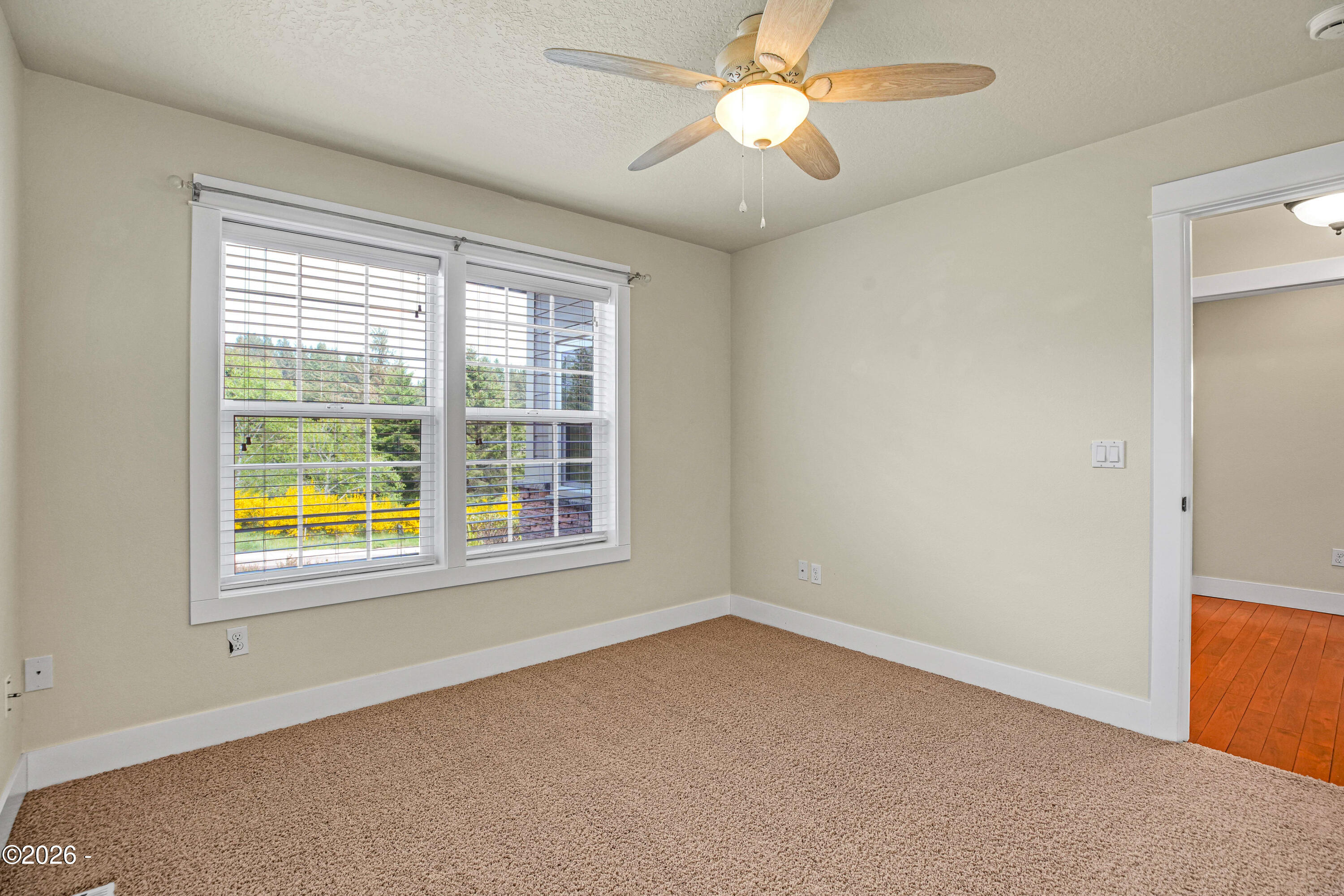 2624 NE 55th Place