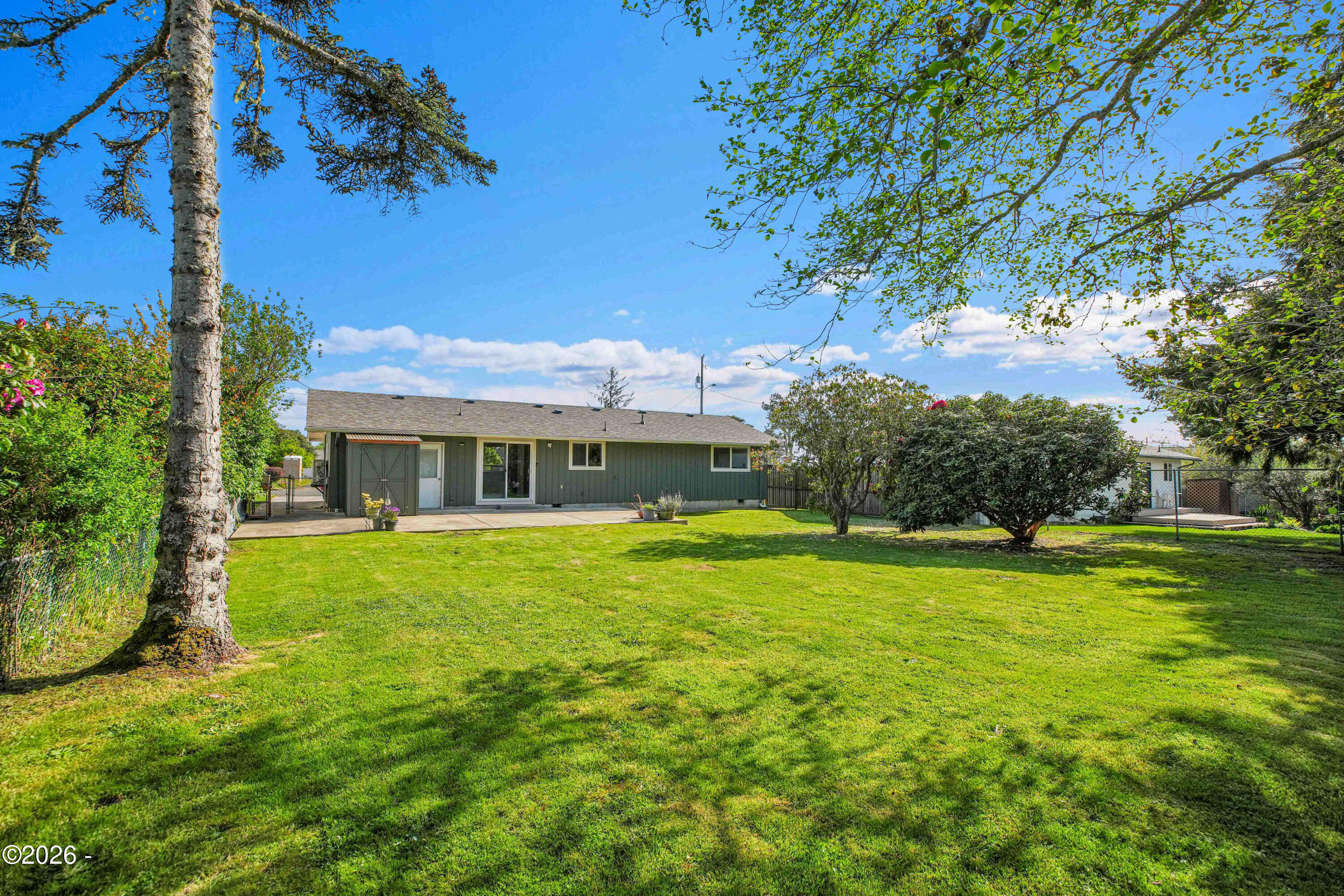 338 NE San-Bay-O Circle