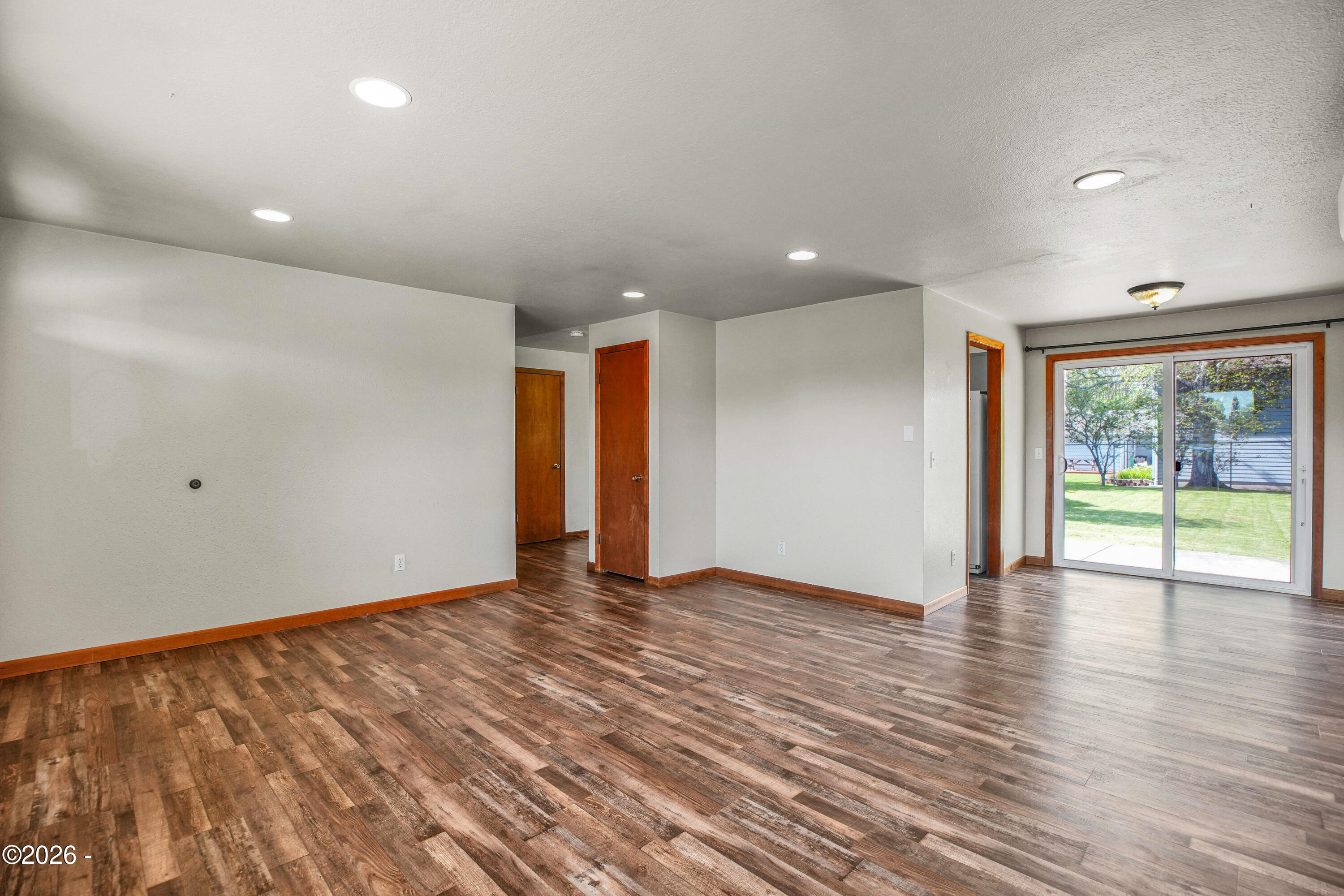 338 NE San-Bay-O Circle