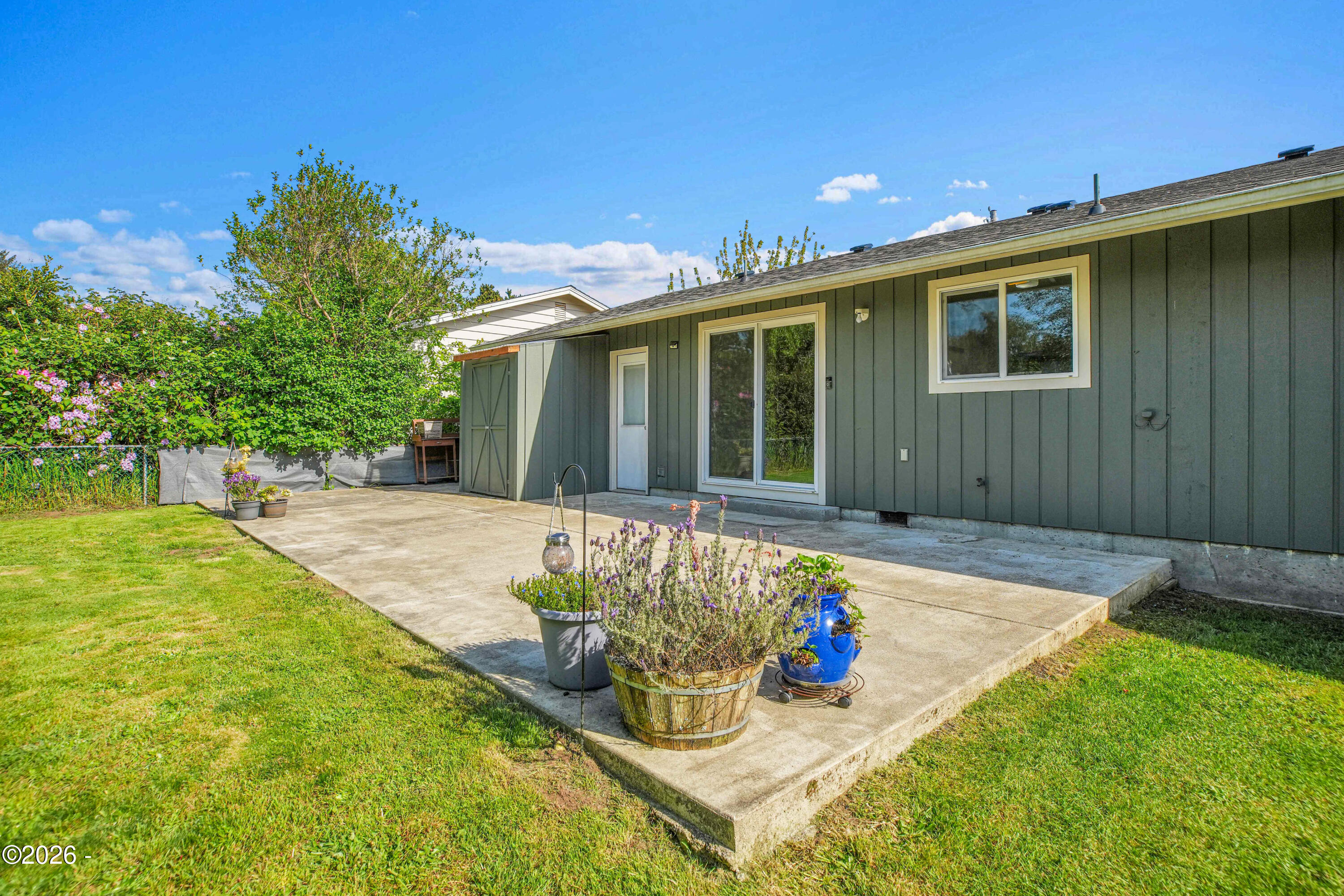338 NE San-Bay-O Circle
