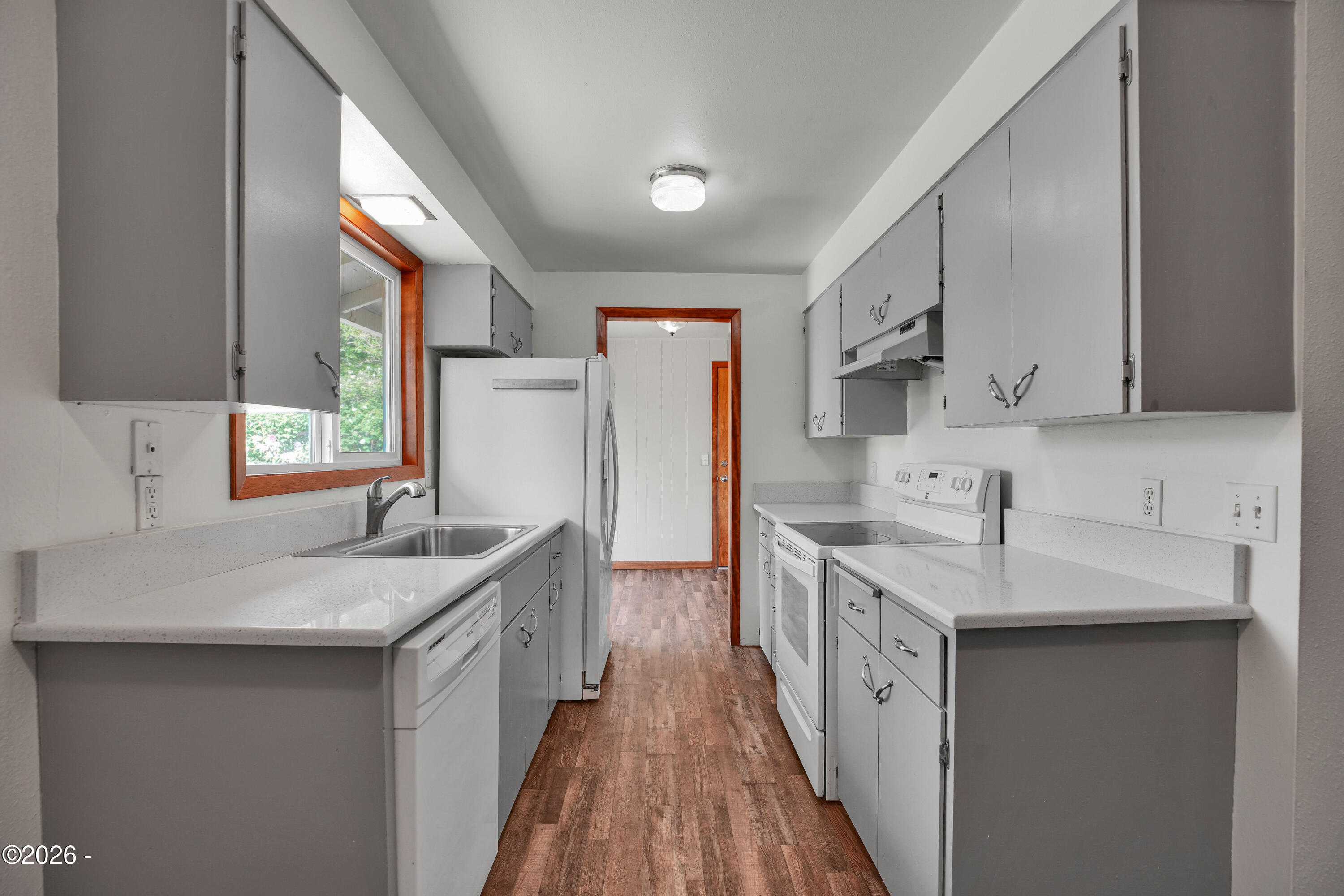 338 NE San-Bay-O Circle