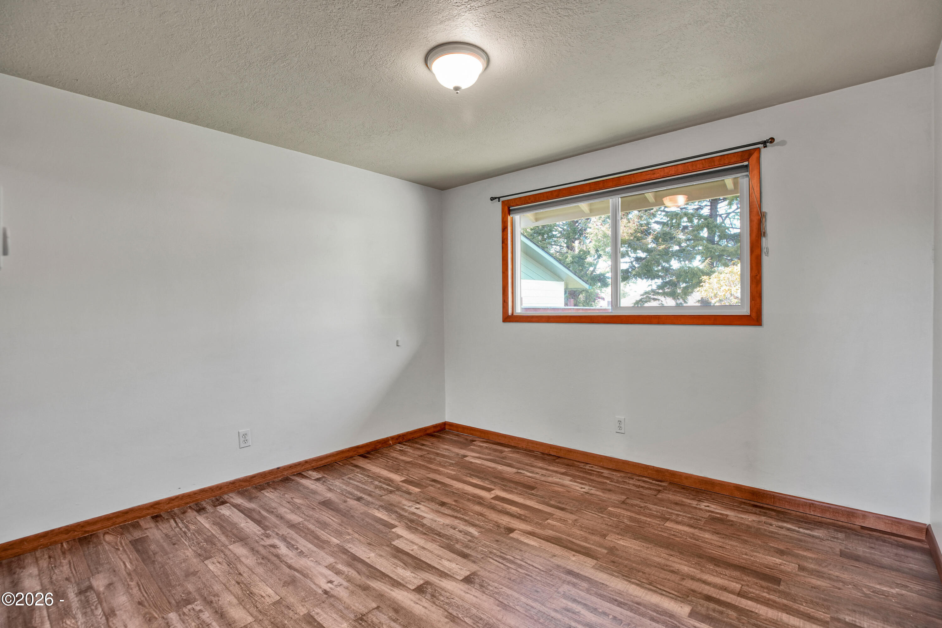 338 NE San-Bay-O Circle