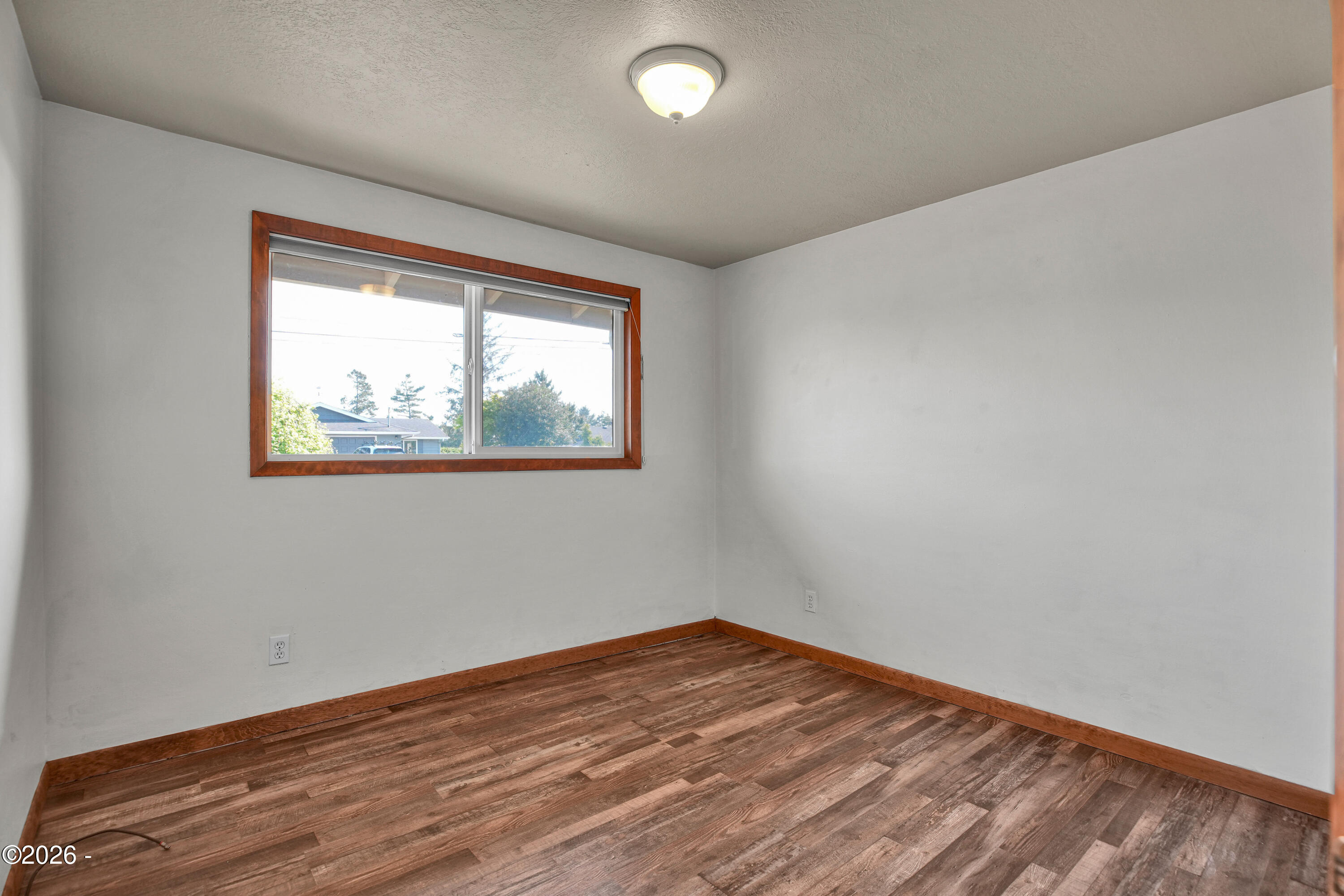 338 NE San-Bay-O Circle